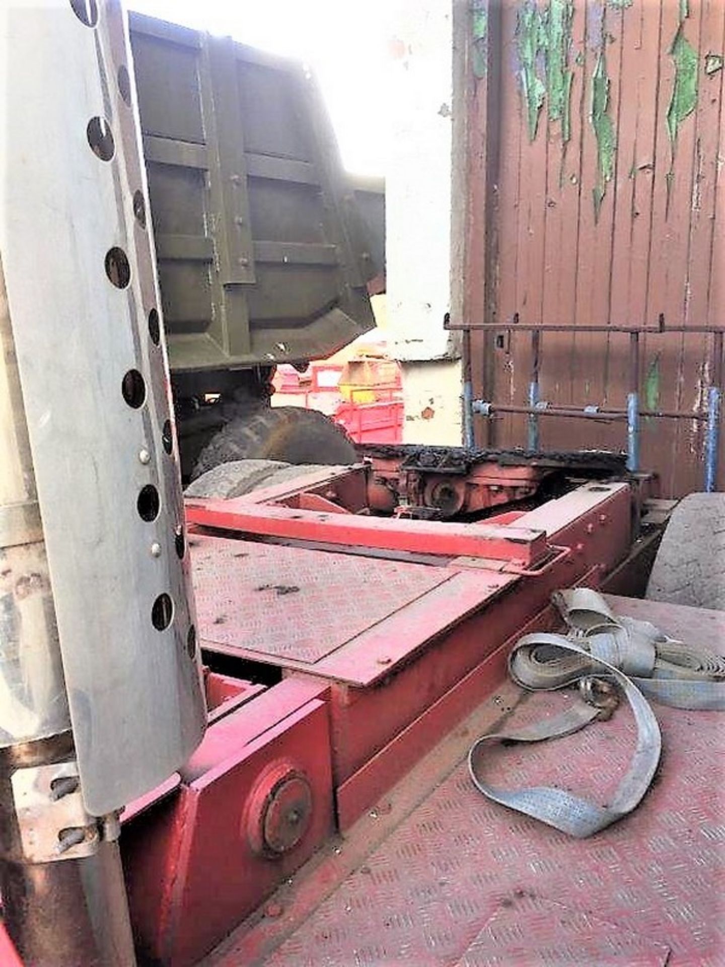 TUGMASTER SHUNTER N.S.8 Perkins 6 cylinder.engine **To be sold from Errol auction site. Viewing an - Bild 3 aus 7