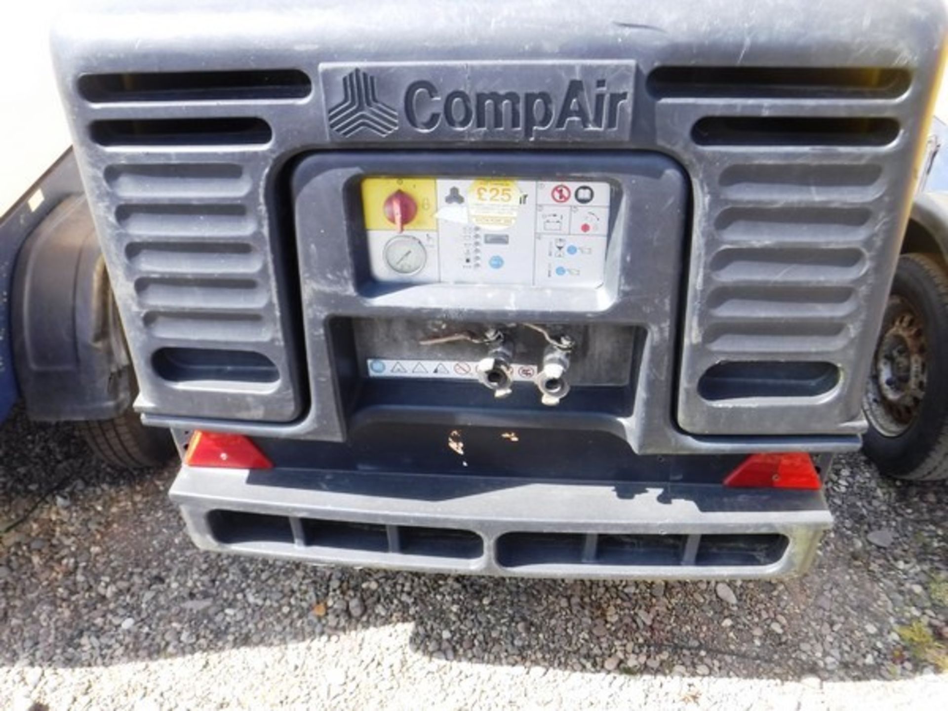 2007 COMPAIR C42 DLT0404 compressor 2072hrs (not verified) - Image 3 of 4