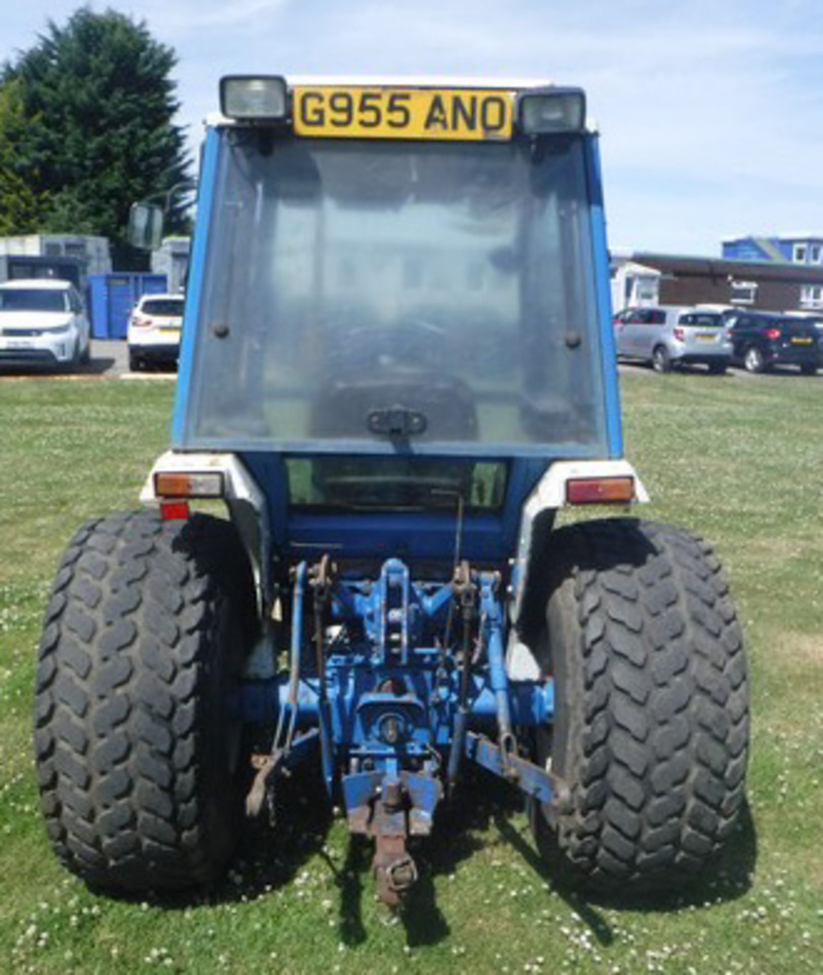 FORD 1920 tractor. Reg - G955ANO. 5010hrs (not verified) - Image 13 of 16