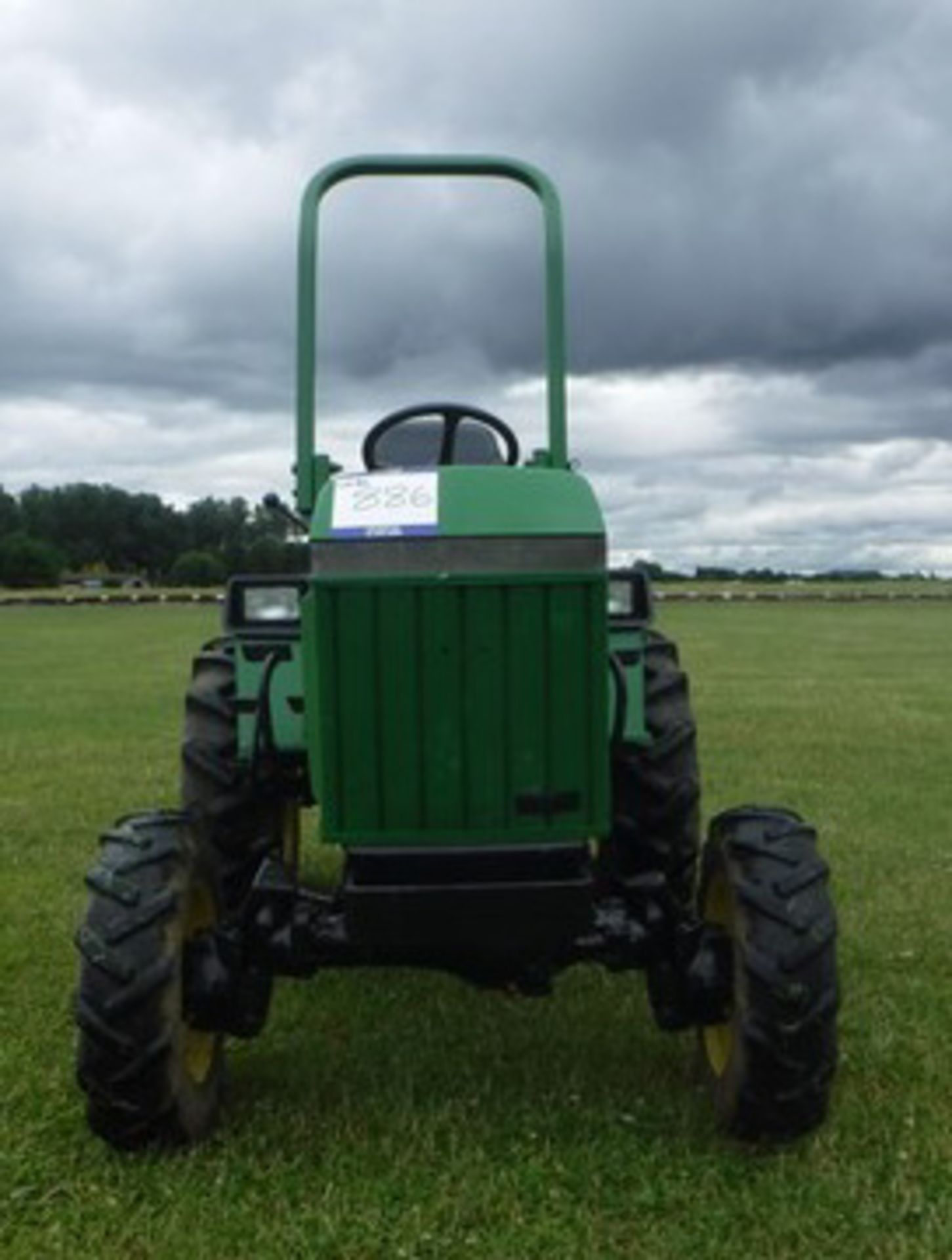 JOHN DEERE 4 x 4 Tractor 755. Reg - H97FBJ. 1003hrs (not verified) - Image 8 of 15