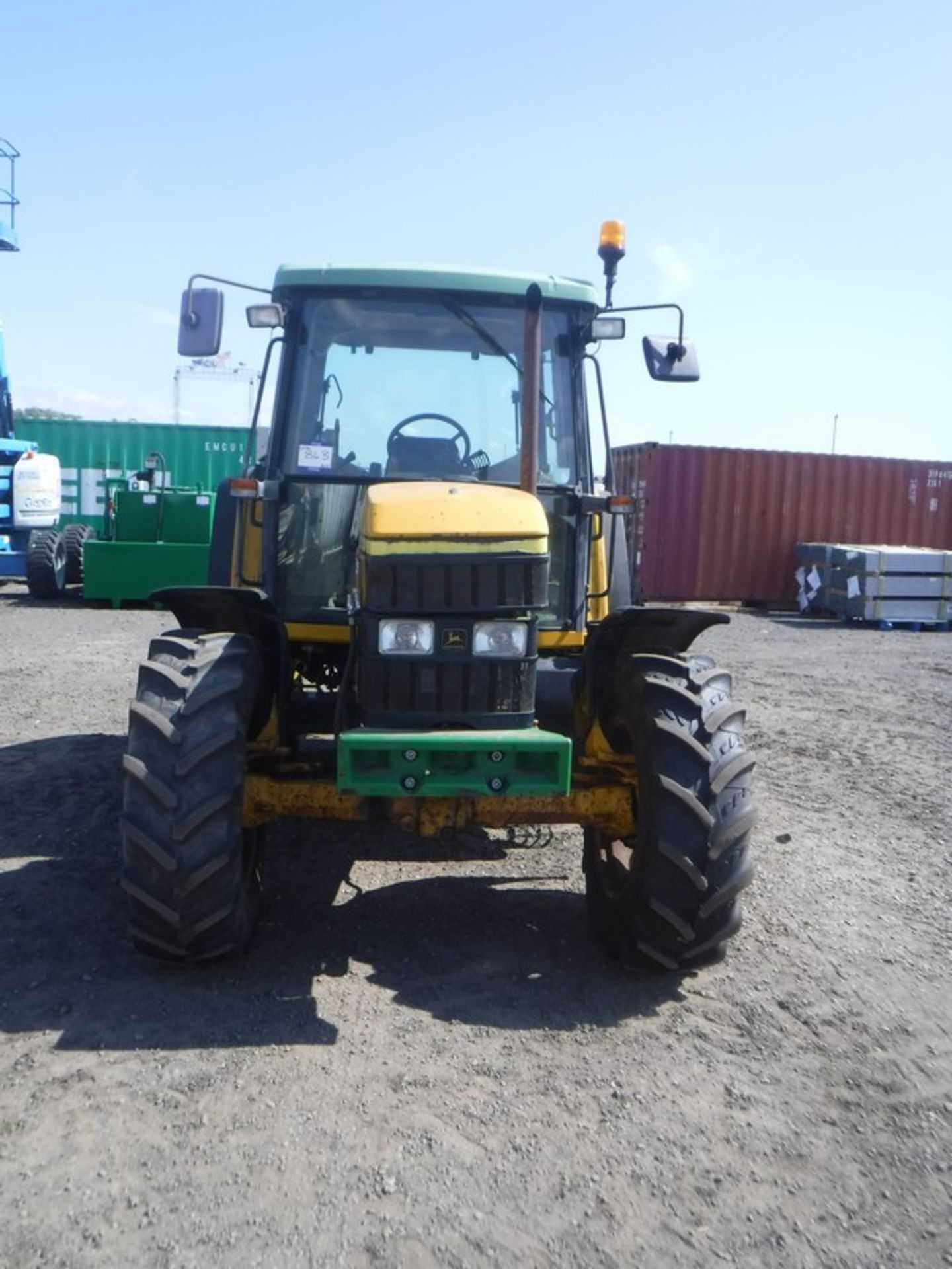 2000 JOHN DEERE 6210 tractor. Reg No W64 RKS s/n 106210Y278541. Hrs not known. Engine starting issu - Image 21 of 35