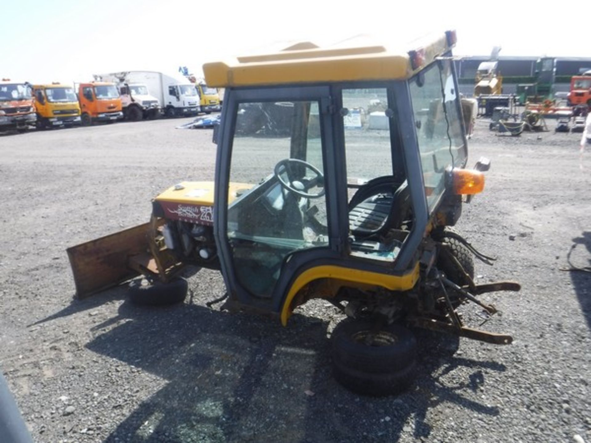 2003 KUBOTA Mini tractor. S/N B2110HD8057A. Reg - SN53 JKU. 788 hrs (not verified). Non-runner for - Image 11 of 20