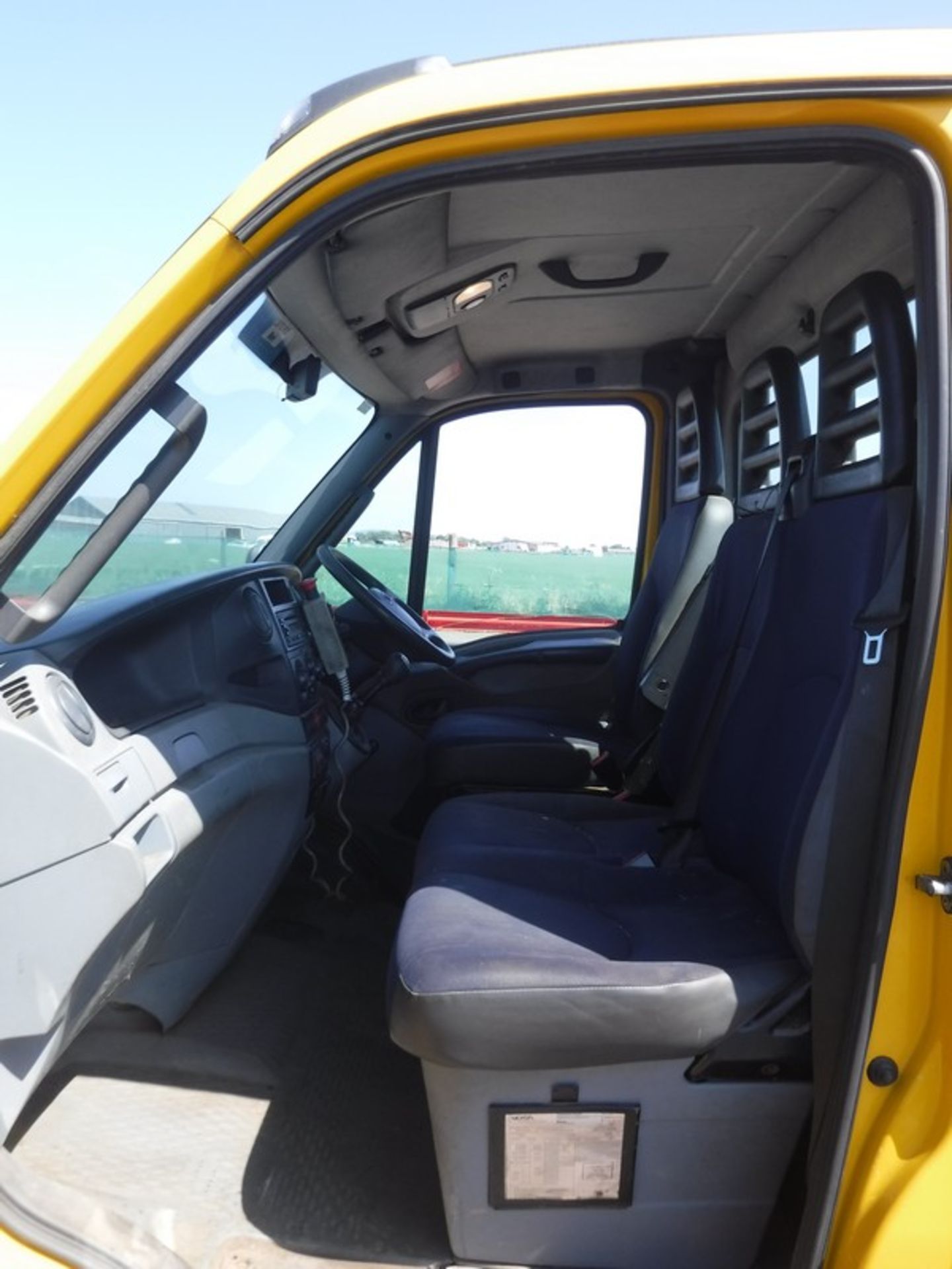 IVECO DAILY 65C18 - 2998cc - Image 30 of 30