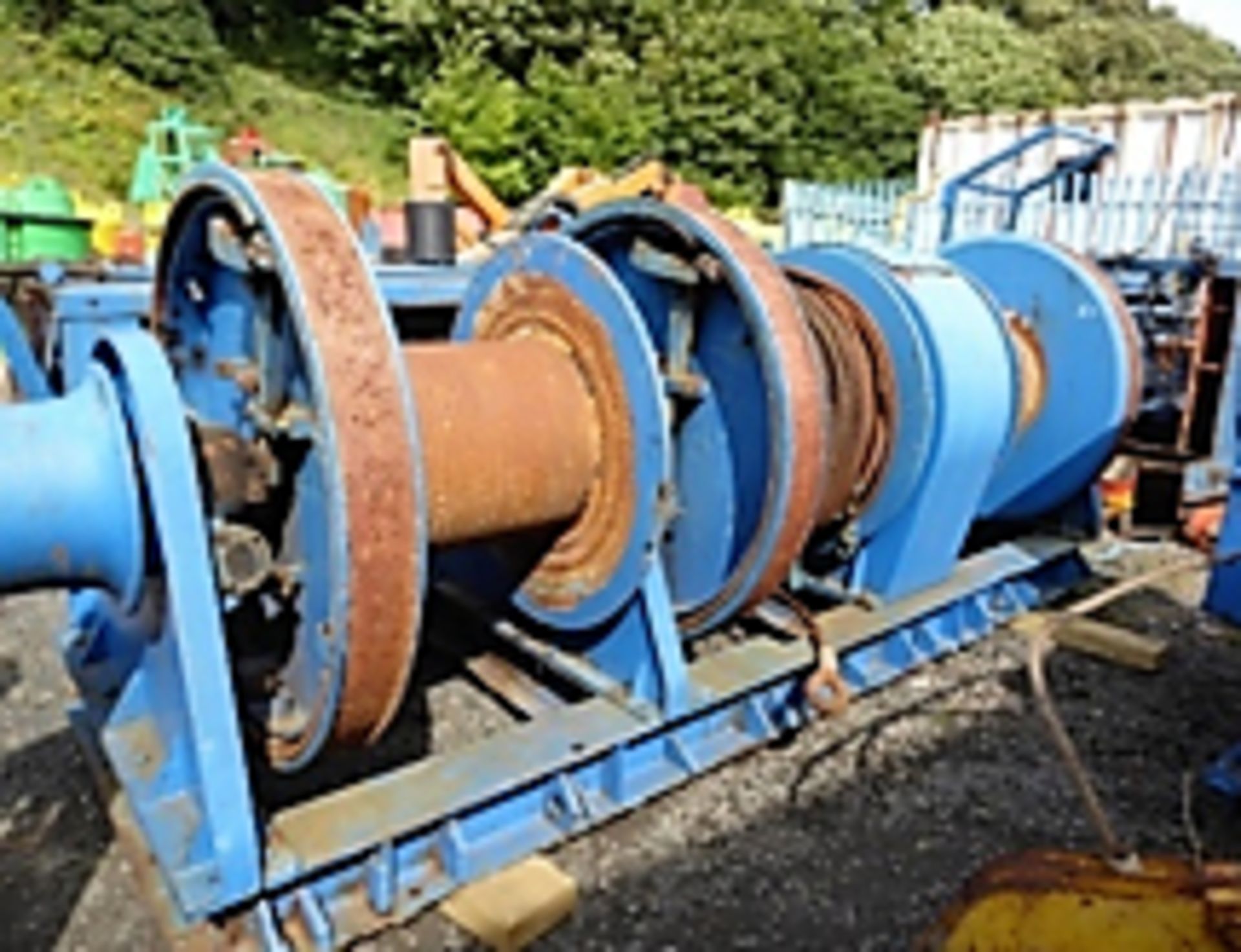 Triple drum winch 6 cylinder Deutz diesel engine 89kw. Overall condition reasonable. Engine conditio