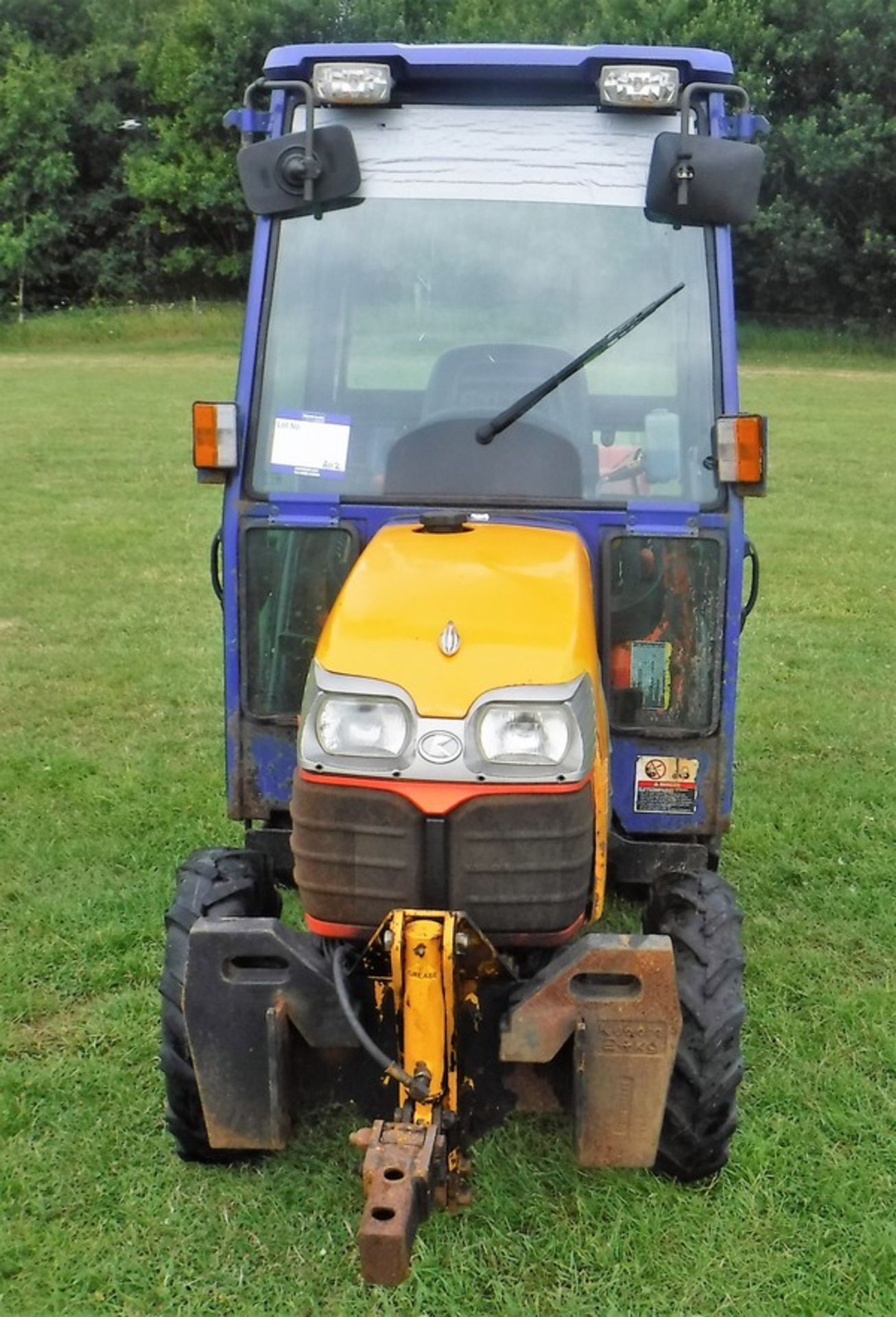 2008 KUBOTA B5 mini tractor c/w mounted PTO driven D W Tomlin salt spreader Reg No SN58 EVJ. ID No - - Image 12 of 19