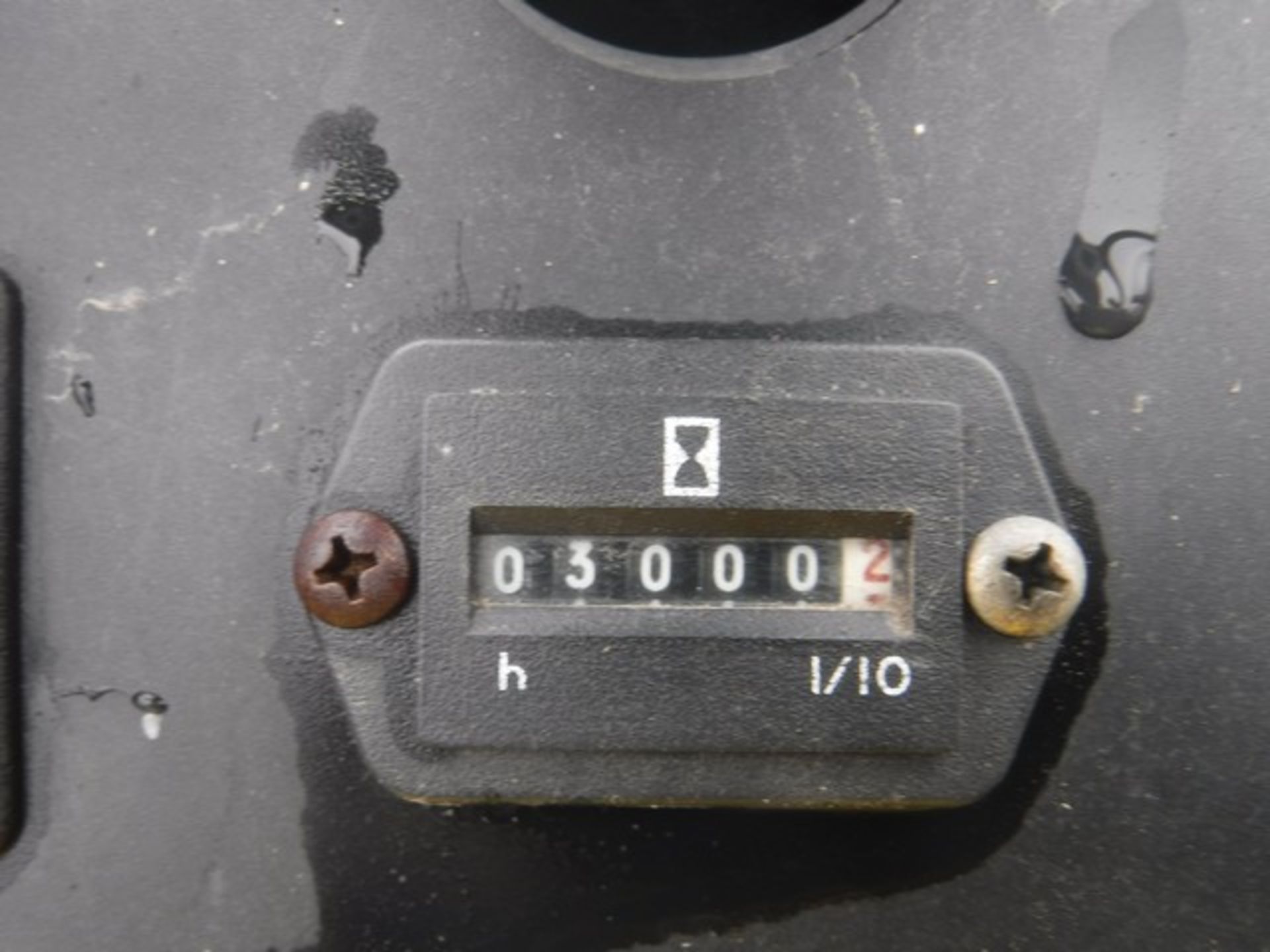 JOHN DEERE 2653B mower.3000 hrs (not verified) Keys & operators manual in office - Image 6 of 6