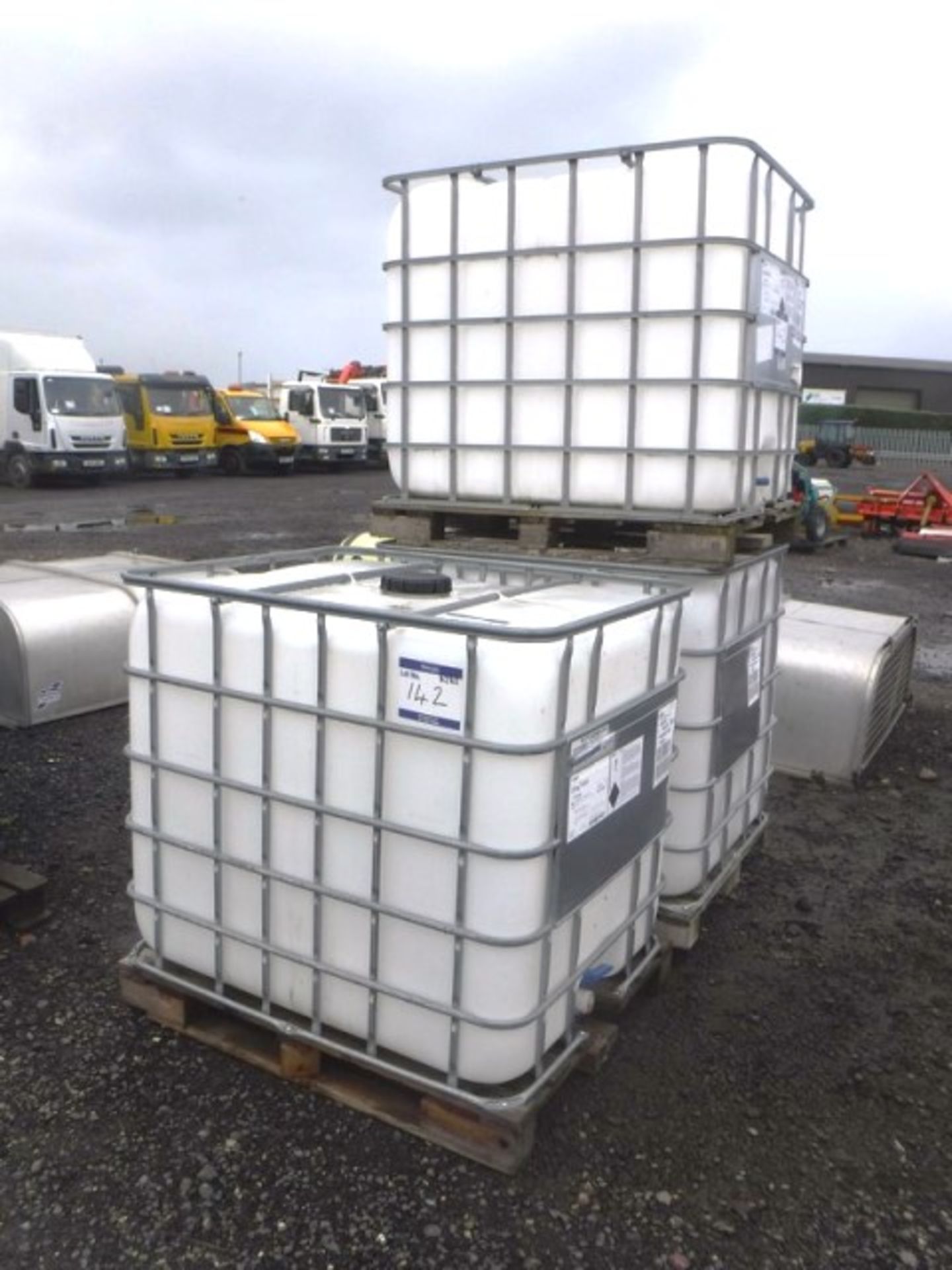 IBC 1000 litre tanks (3)