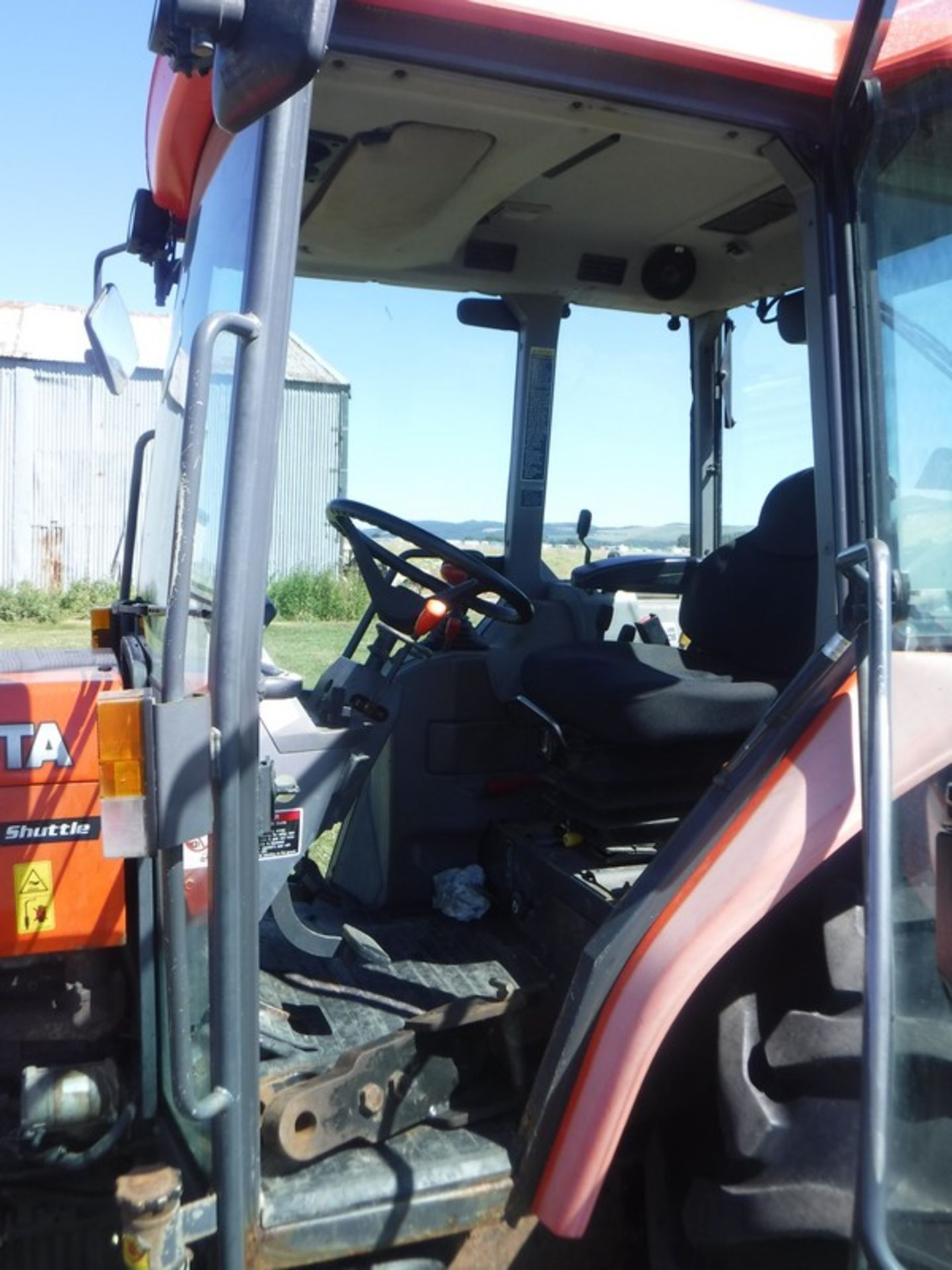 KUBOTA ME5700DTC EEC No E1374/1502001/30082. Reg No SP08 EPJ. 2747 hrs (not verified) - Image 3 of 18