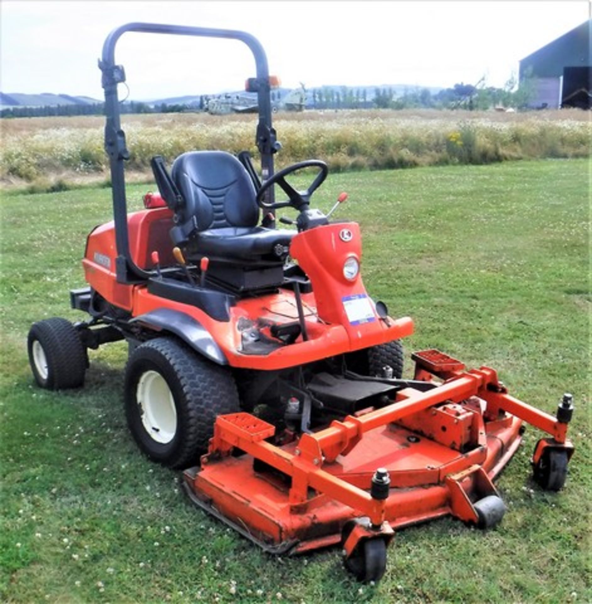 2007 KUBOTA F2880 ride on mower. S/N F2880EC c/w out front cutting deck. 3496 hrs (not verified) - Image 7 of 13