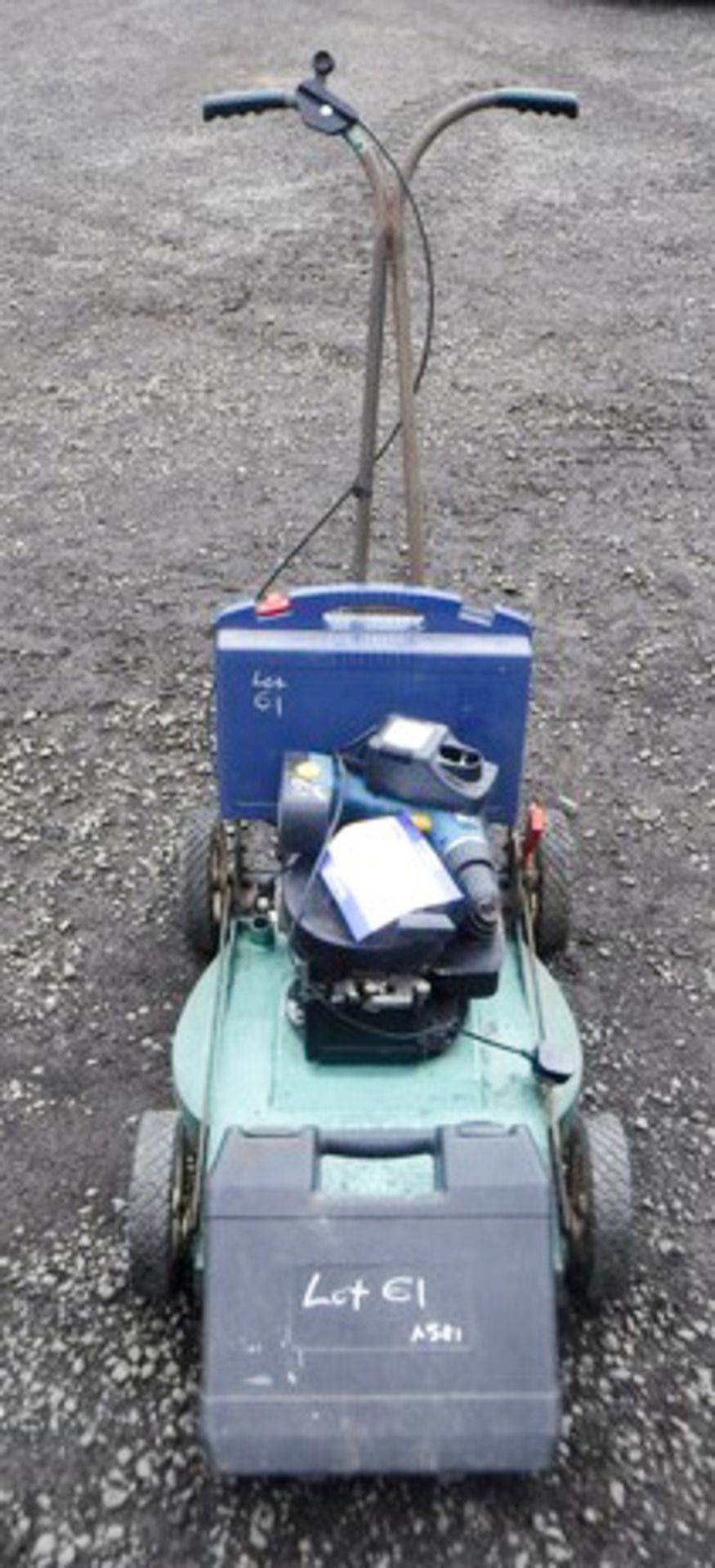 HAUTERETTE lawnmower & 3 drills - Bild 2 aus 2