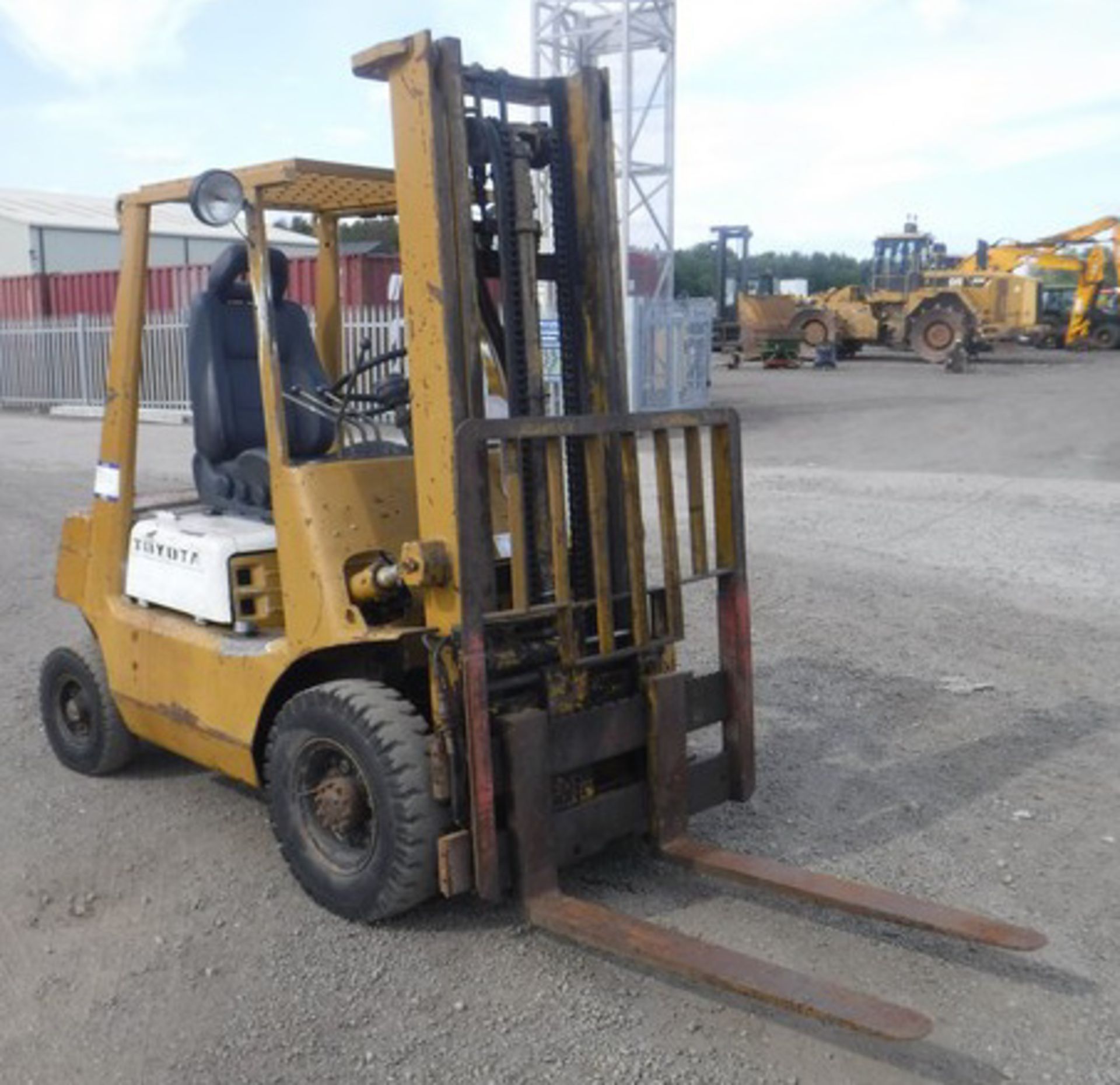 TOYOTA diesel forklift, 285hrs (not verified) - Image 6 of 12