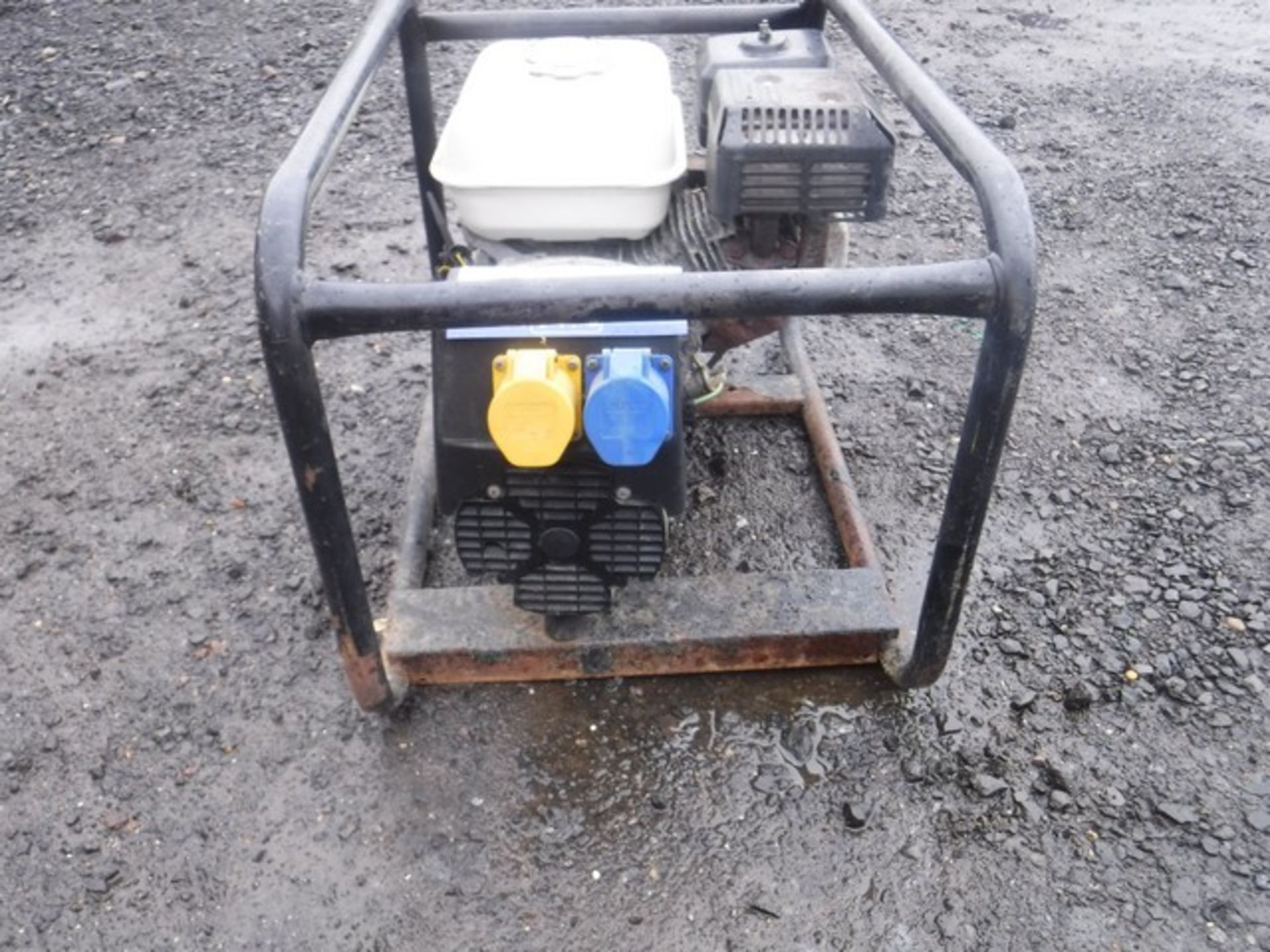 HONDA GX200 6.5 petrol stephill generator s/n GLAHT-1240194 - Image 2 of 3