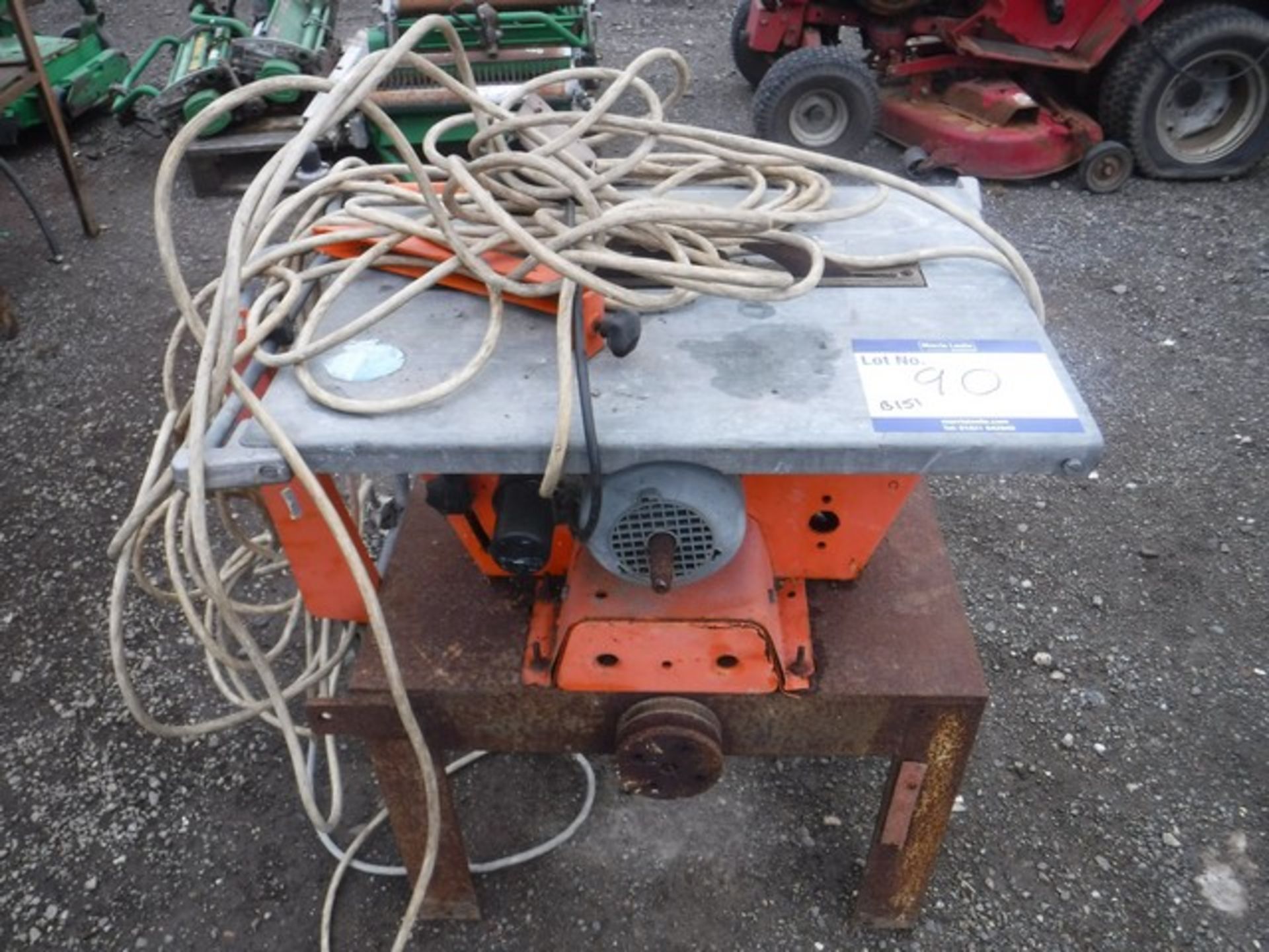 Circular bench saw, tyre fitting bench with vice & compressor hose