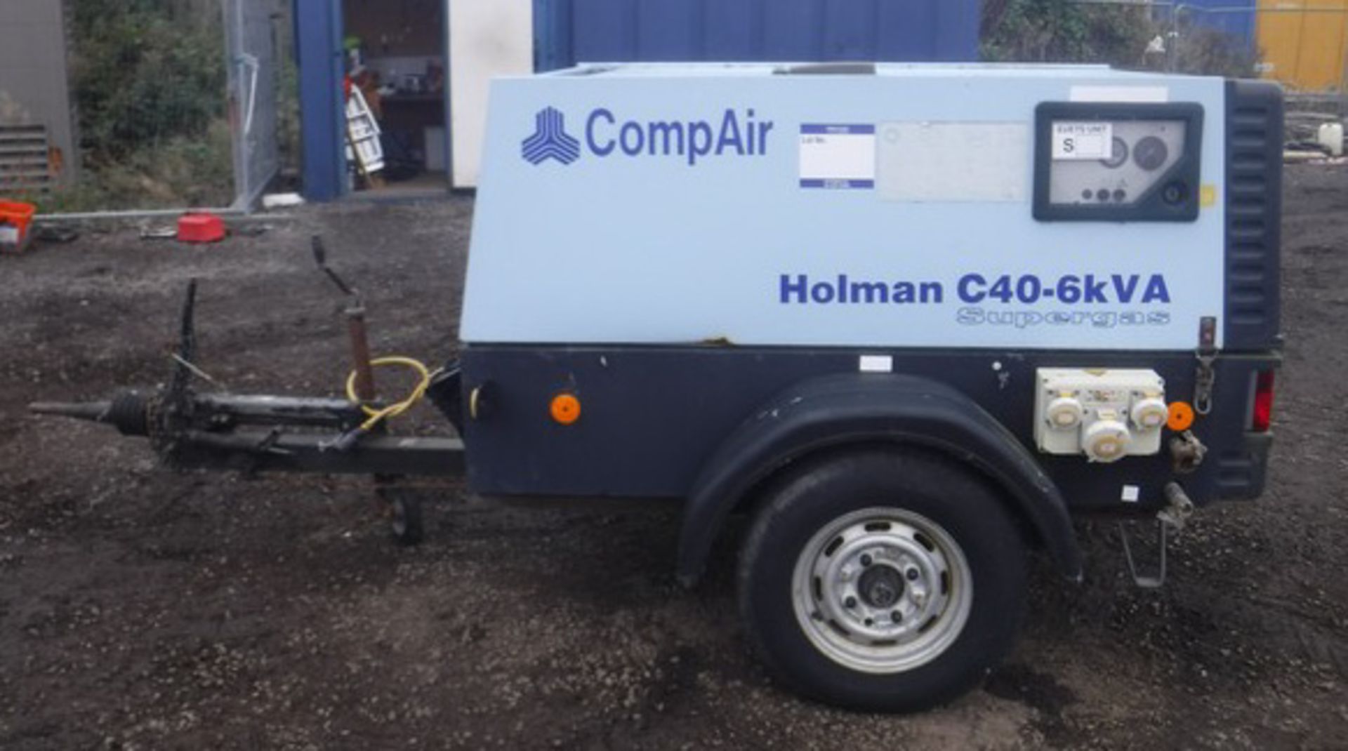 2000 COMPAIR DLT040 compressor. Model - Holman C40-6kVA Supergas. 677hrs (not verified). Asset - T25 - Bild 6 aus 11