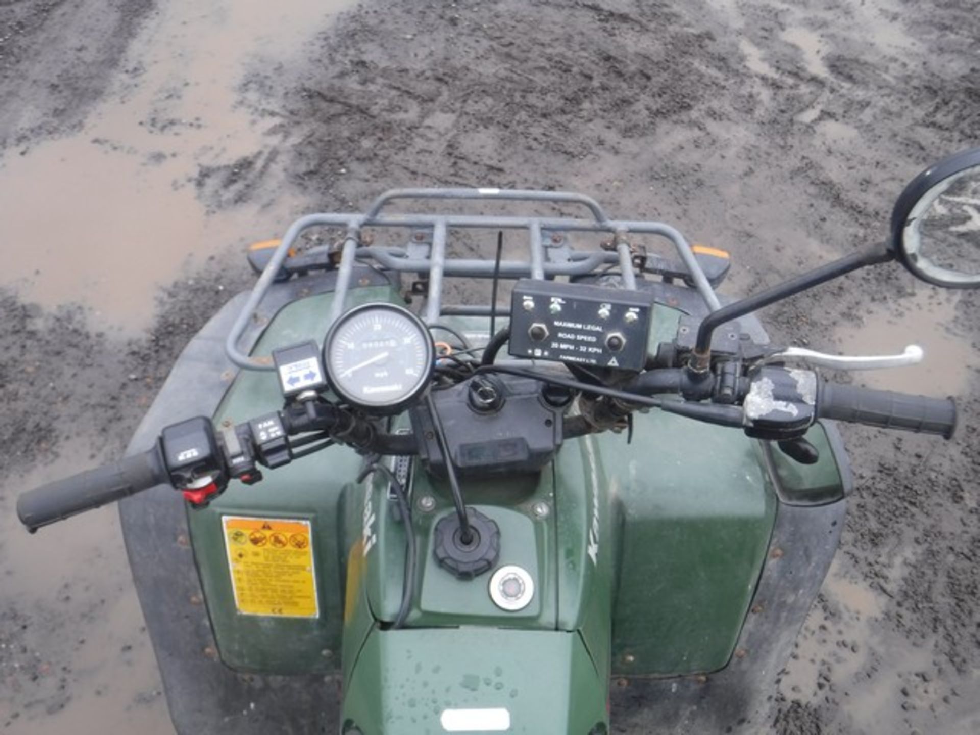 KAWASAKI KLF300 quad. Dual mode differential. Reg - SF06UGY. 8065hrs (not verified) Asset - GS060390 - Bild 10 aus 10