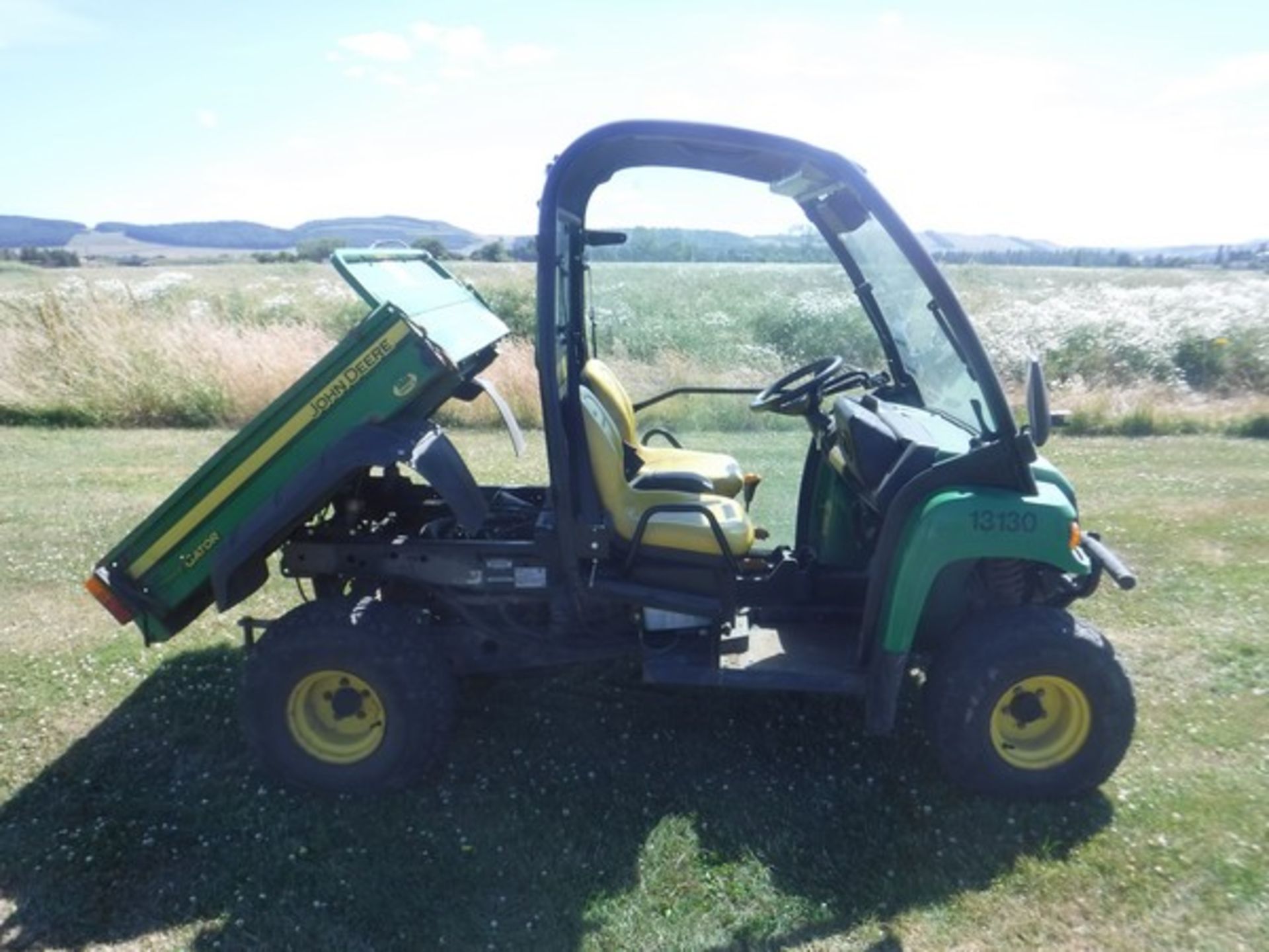 2012 JOHN DEERE 4 x 4 diesel gator Reg No SP12 BYD 1626hrs (not verified). - Image 10 of 15