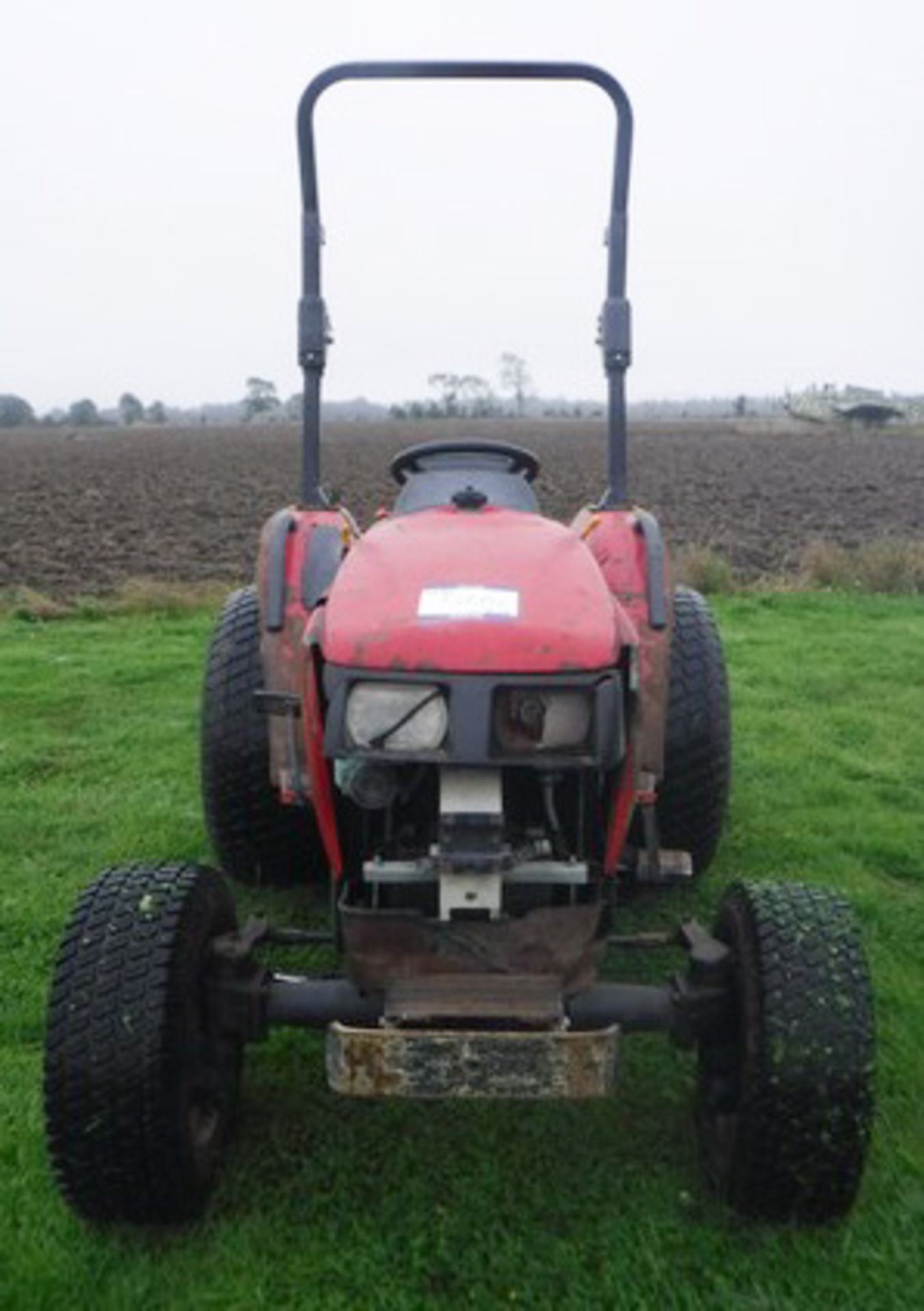 2011 SHIBAURA ST-333 compact tractor. S/N 21196, 2373hrs (not verified) - Image 2 of 11