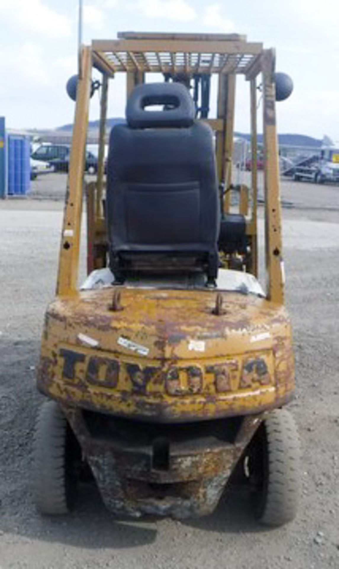 TOYOTA diesel forklift, 285hrs (not verified) - Image 9 of 12