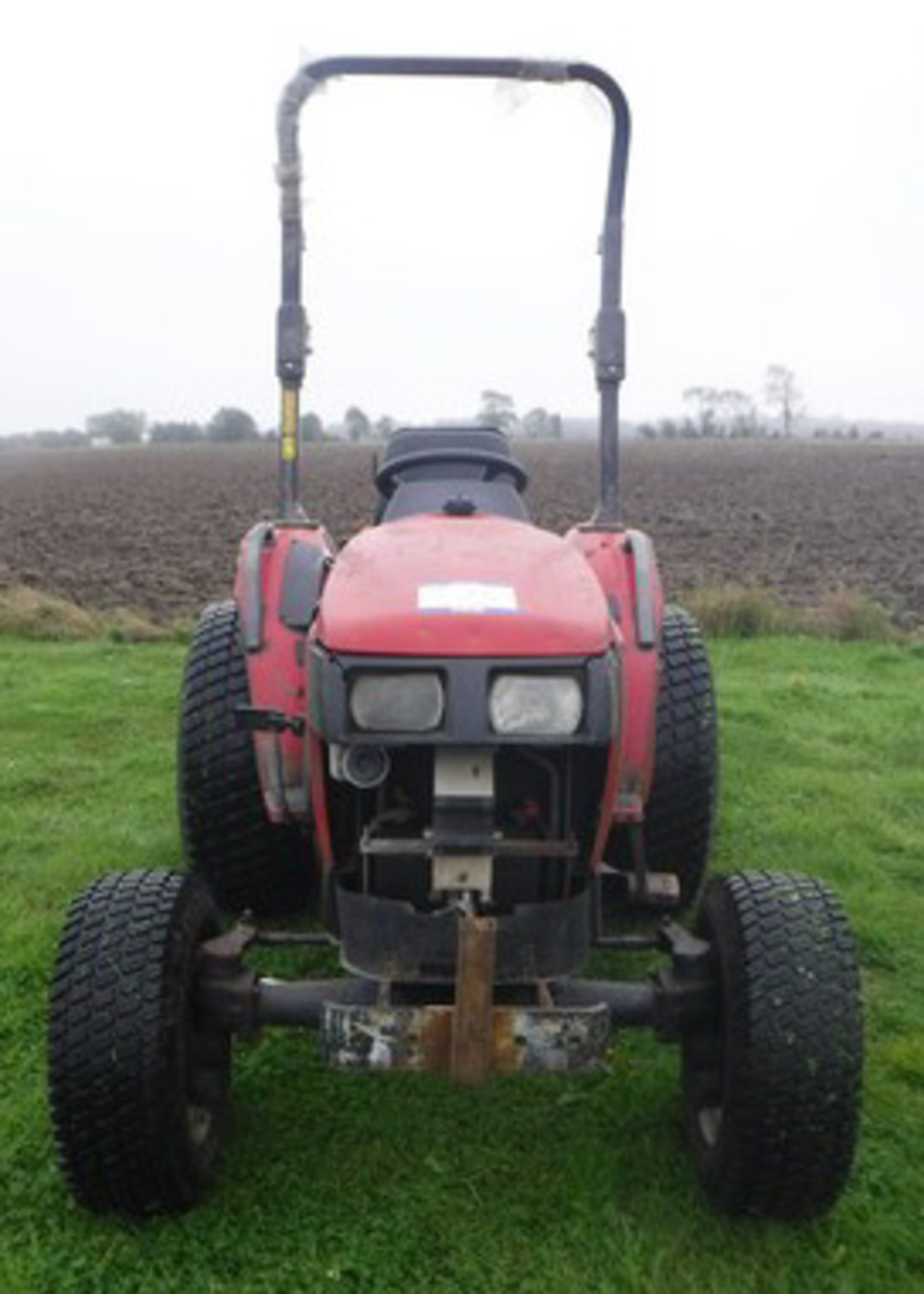 2012 SHIBAURA ST-333 compact tractor. S/N 31334, 2436hrs (not verified) CE Marked - document in offi - Bild 2 aus 9