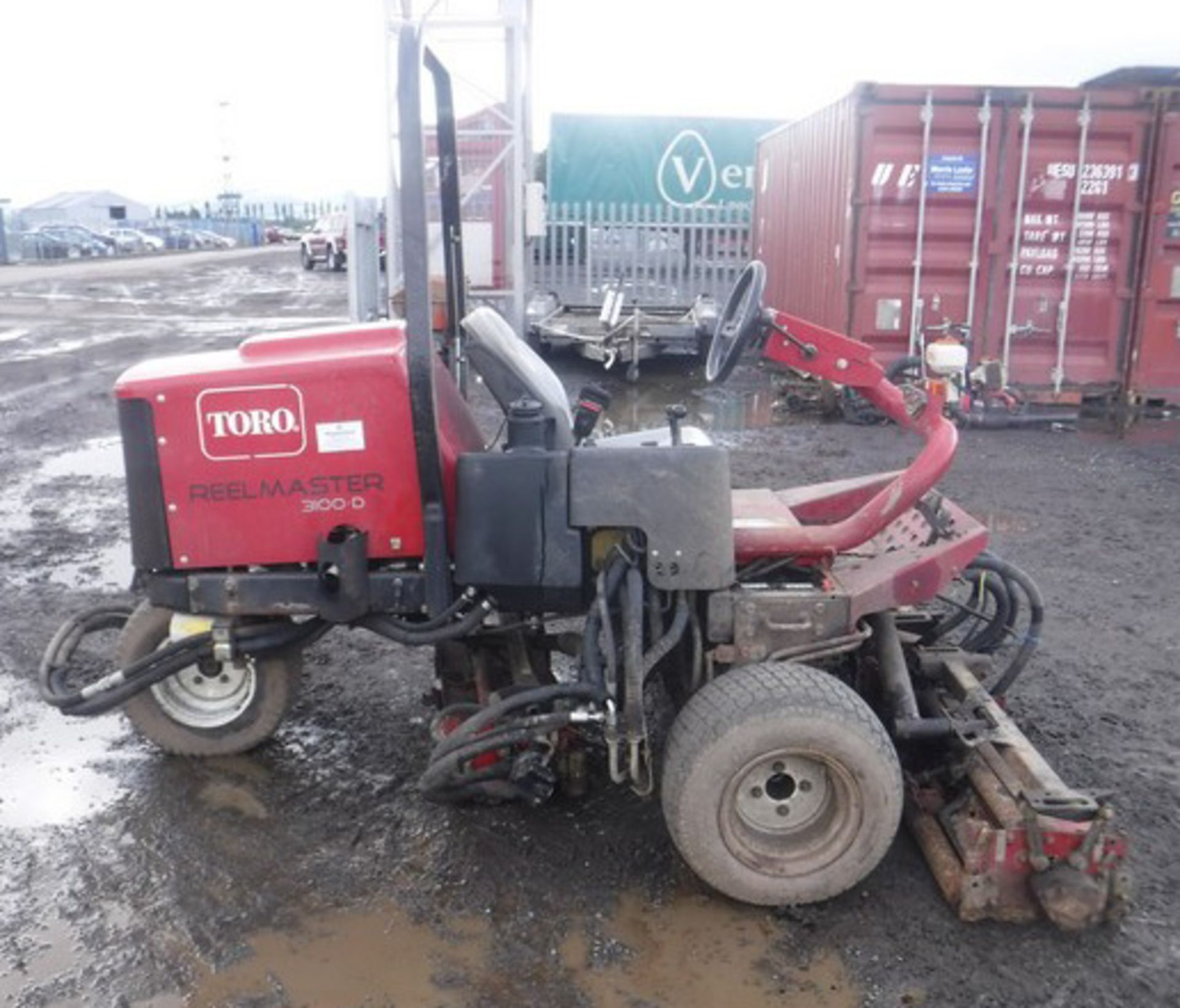 2007 TORO Reelmaster 3100D ride on lawn mower. S/N 03206-270001370. 3086hrs (not verified). Asset - - Bild 8 aus 13