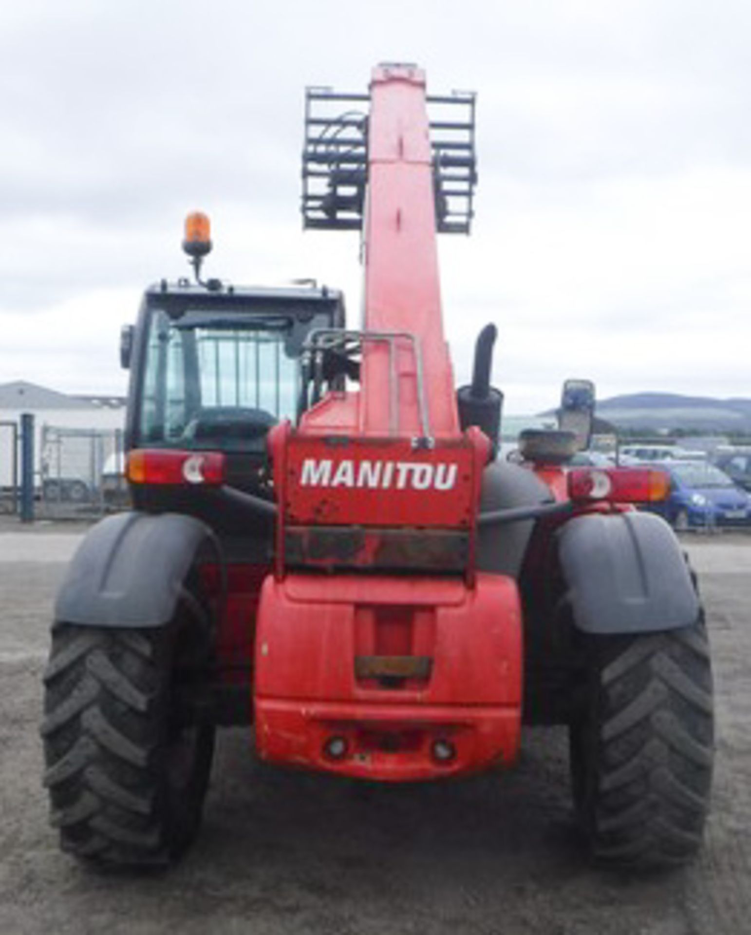 2011 MANITOU Model - MT732. Series E-E3. S/N 903104. 7mtrs. 2491hrs (not verified) - Image 12 of 15