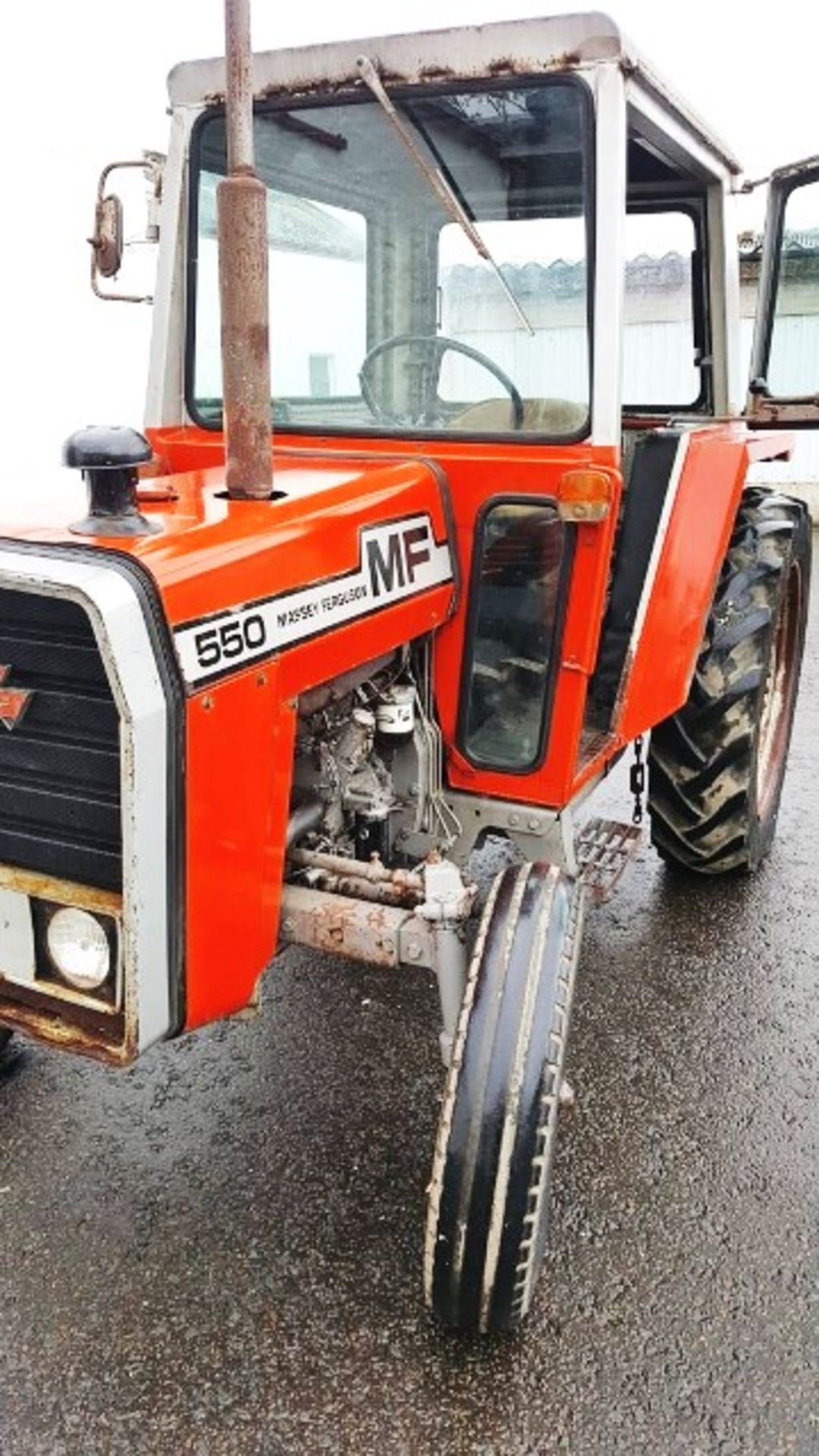 1979 MASSEY FERSUSON 550 tractor s/n 619197. Reg No OIA 804. 863hrs (not verifed) - Image 3 of 7