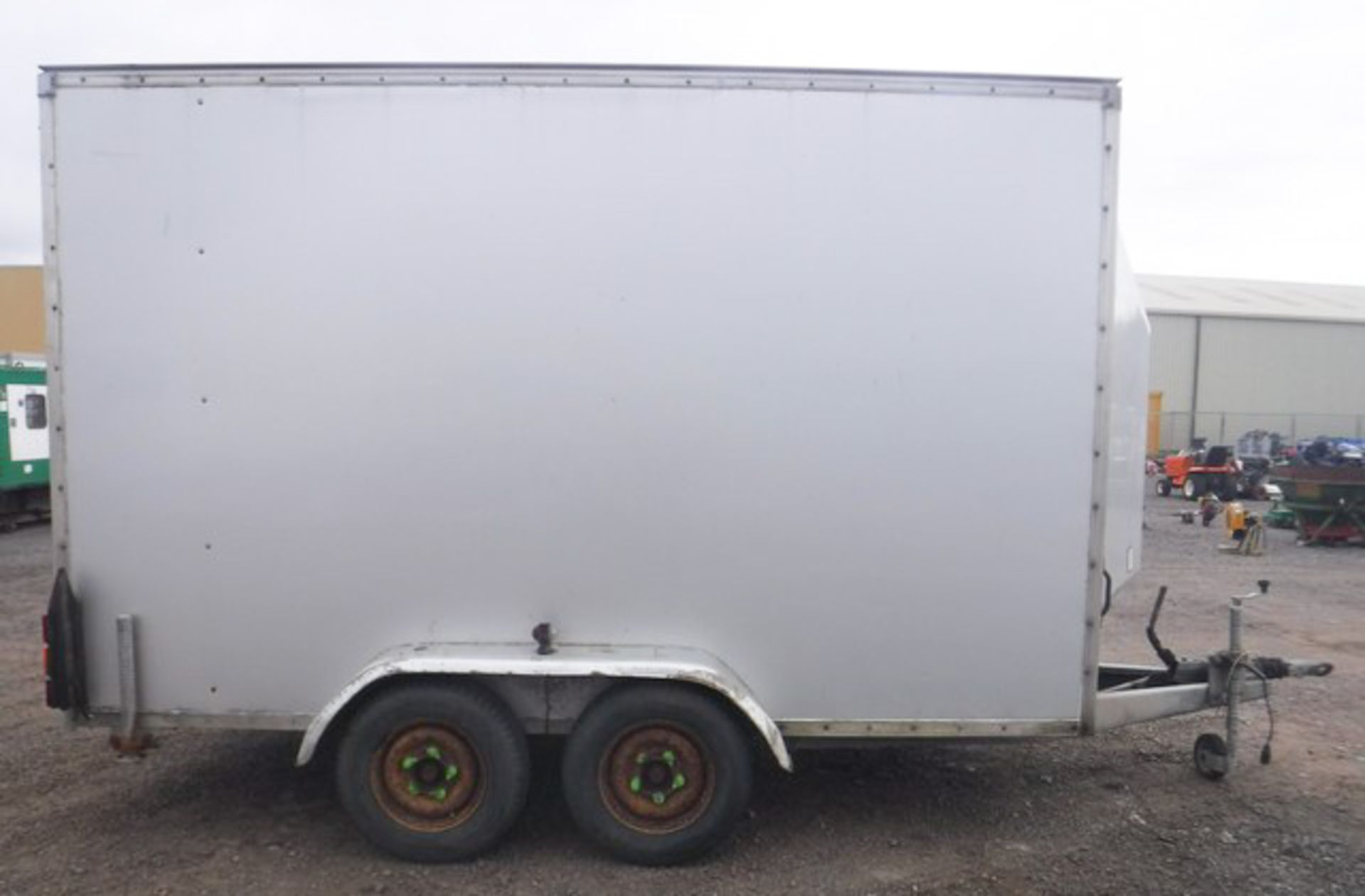 INDESPENSION box trailer. VIN - SDHS80DS G053933. H - 7ft, L - 12ft, W - 6ft. Asset - 758-1308 - Bild 7 aus 12