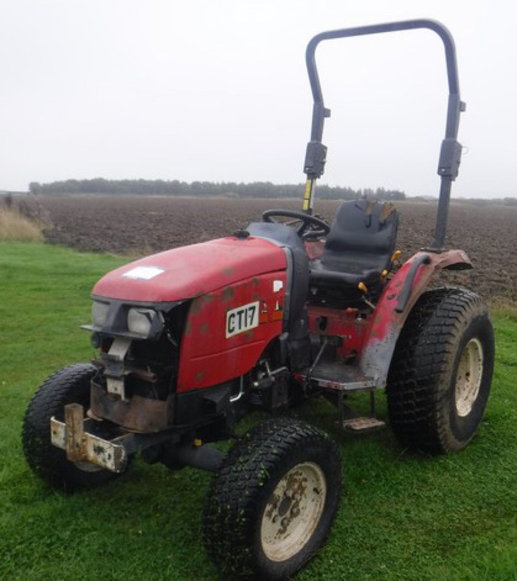 2011 SHIBAURA ST-333 compact tractor. S/N21193, 1915hrs (not verified)