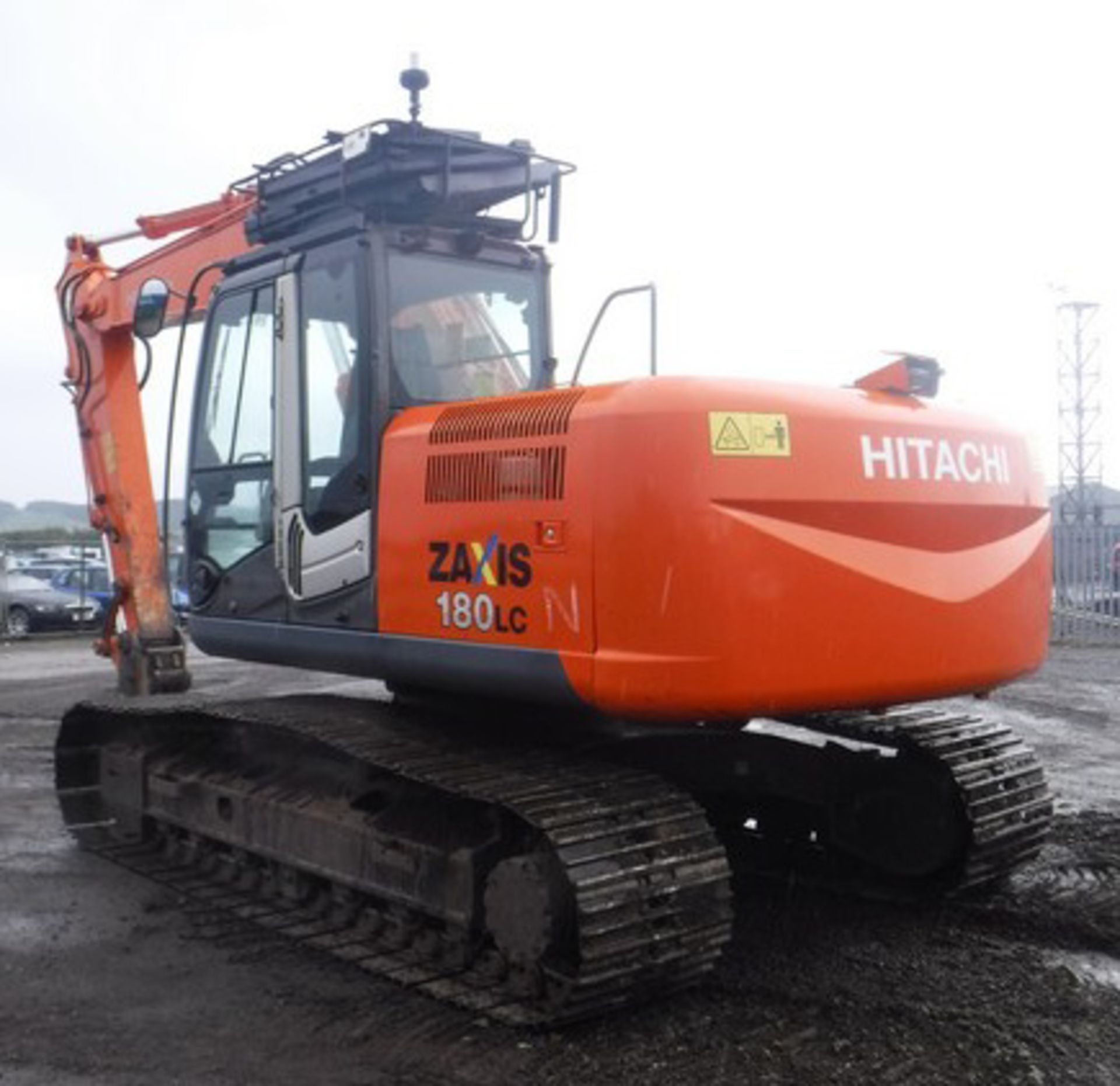 2008 HITACHI ZX180LC-3 tracked excavator. VIN - HCMBCF00E00020105. 8140hrs (not verified). No bucket - Image 7 of 26