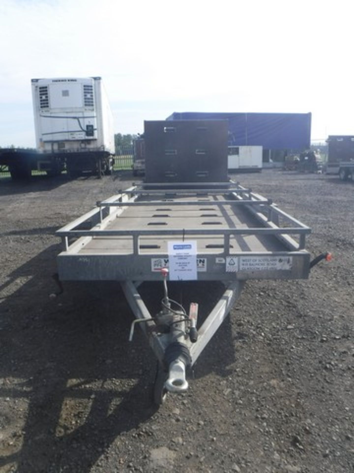 1999 WESTERN TRAILERS 18' X 6 twin axle trailer c/w 5' ramp. Max gross weight 2000kgs. VIN - SEWTTRT - Image 5 of 12