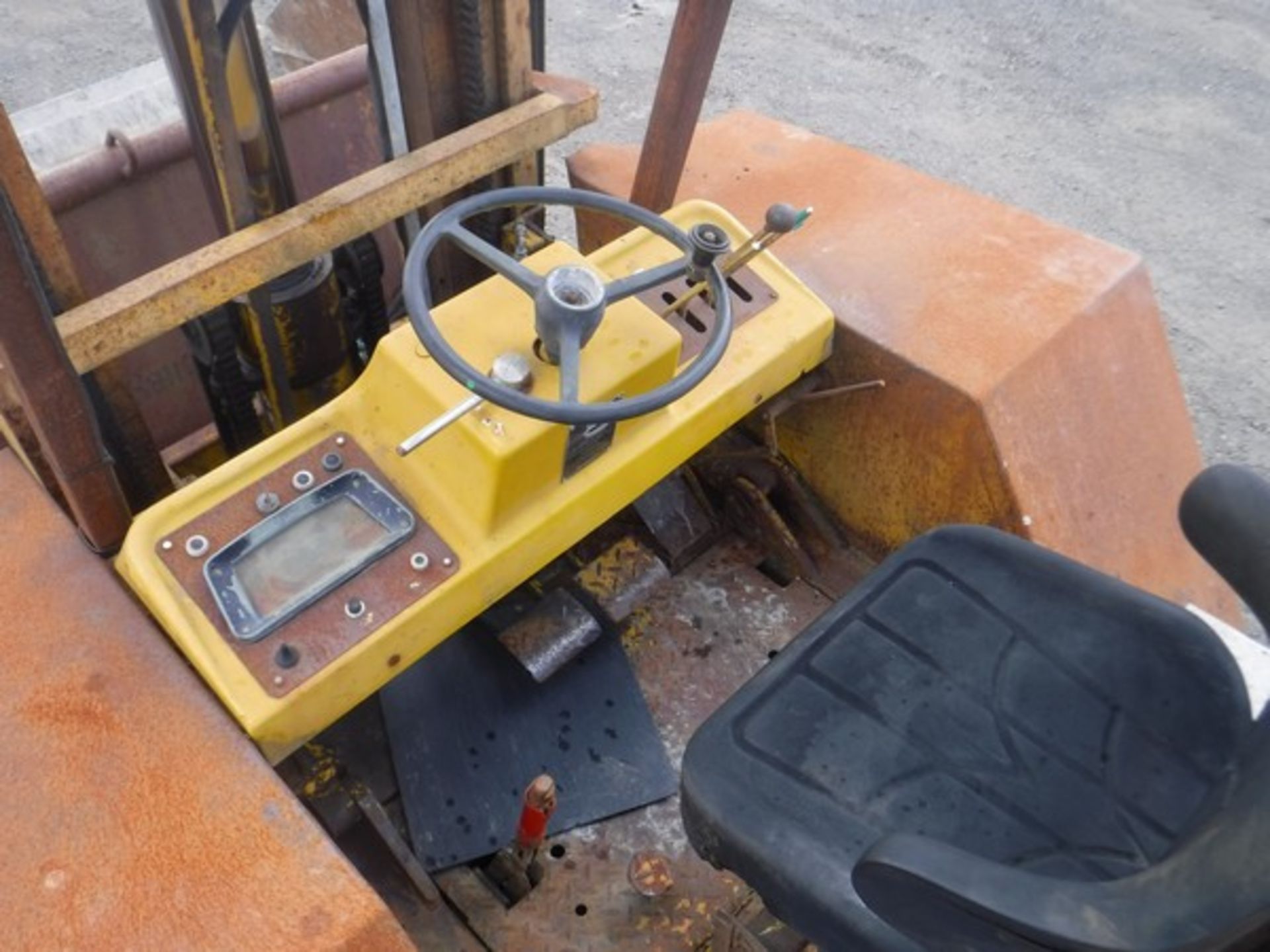 SANDERSON SB554TC forklift with bucket. S/N F041818 - Image 11 of 16