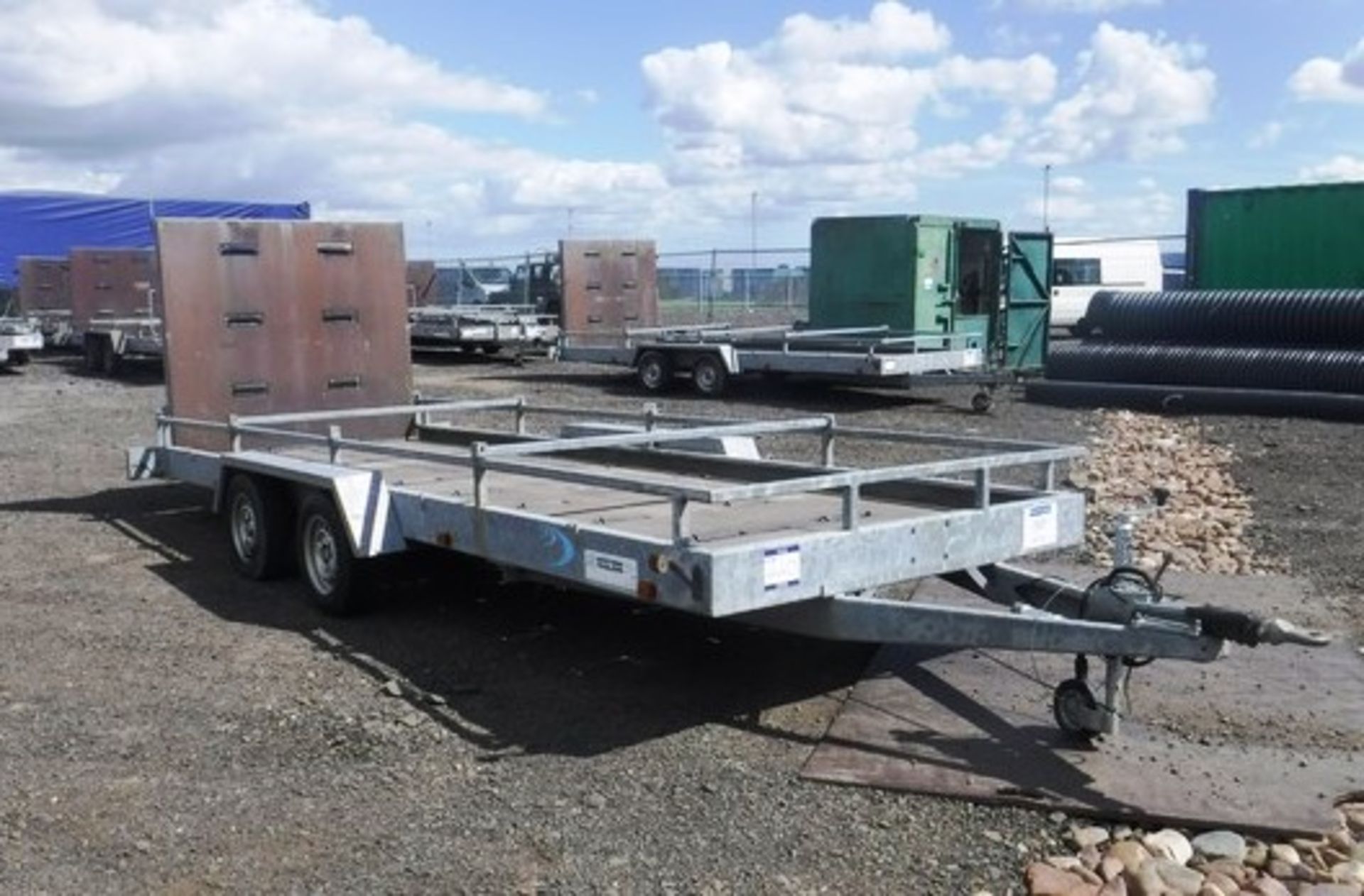 2003 WESTERN 18' x 6' twin axle trailer c/w 5' ramp. Max gross weight 2000kgs. VIN SEWTTRT203BG50014 - Image 5 of 11