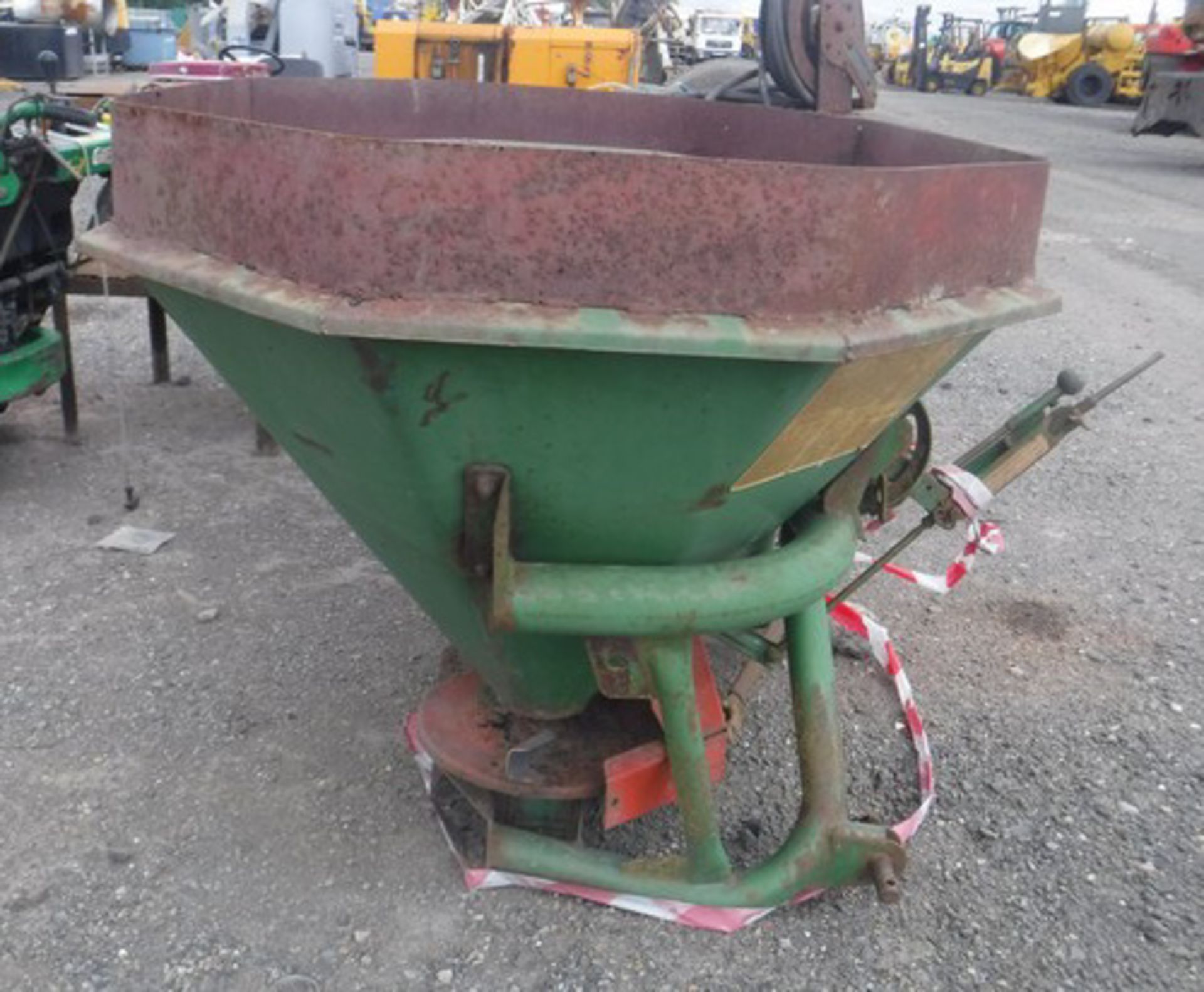 AMAZONE ZA-F402 seeder - Bild 2 aus 4