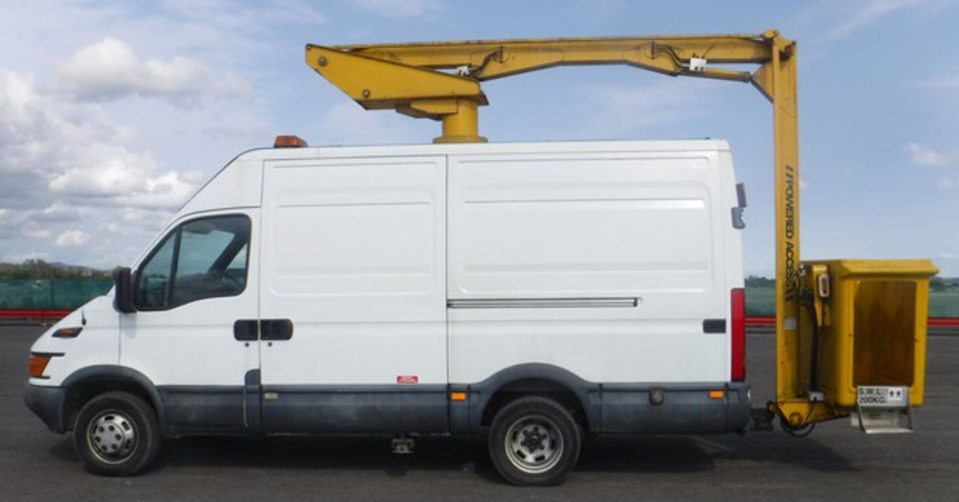 IVECO DAILY 35C15 CREW-CAB LWB - 2800cc - Image 17 of 18