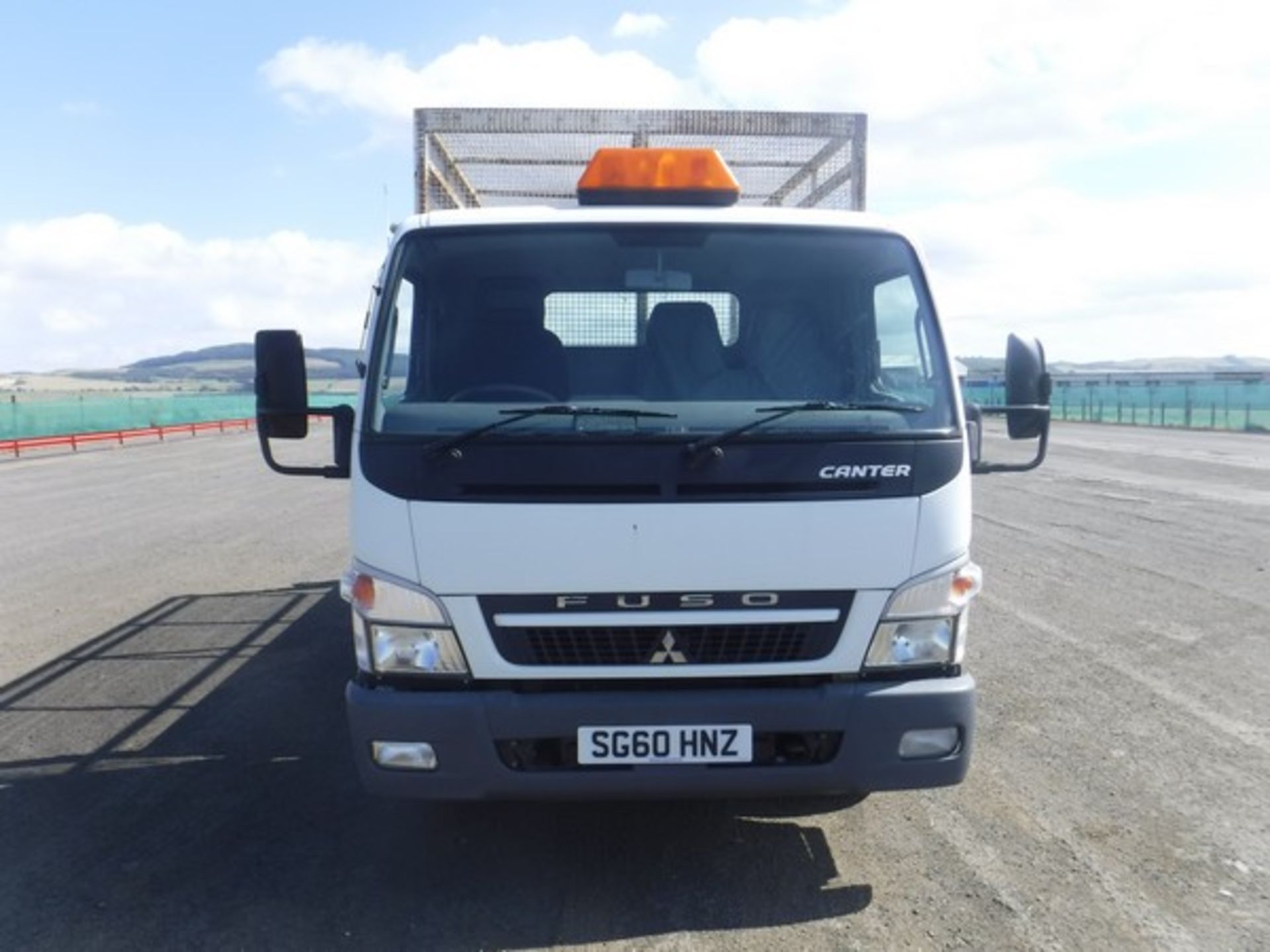 MITSUBISHI FUSO CANTER - 4950cc - Image 10 of 17