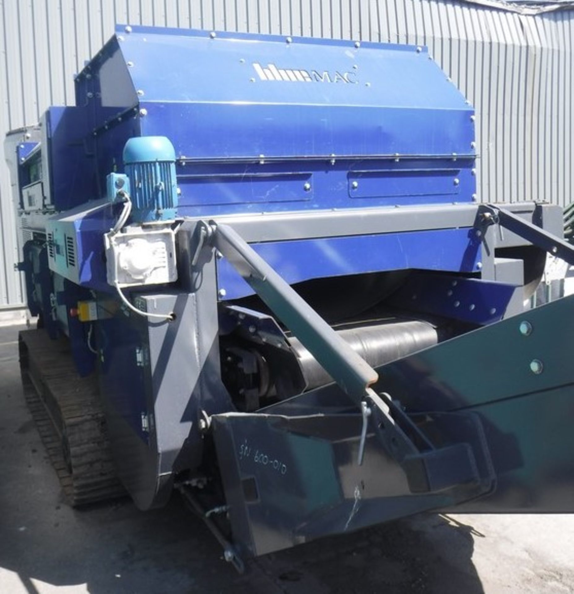 2014 BLUE MAC MANUFACTURING LTD Eddy Current Separator (ECS) s/n 6000-010 only used for woodchip wor - Image 5 of 27