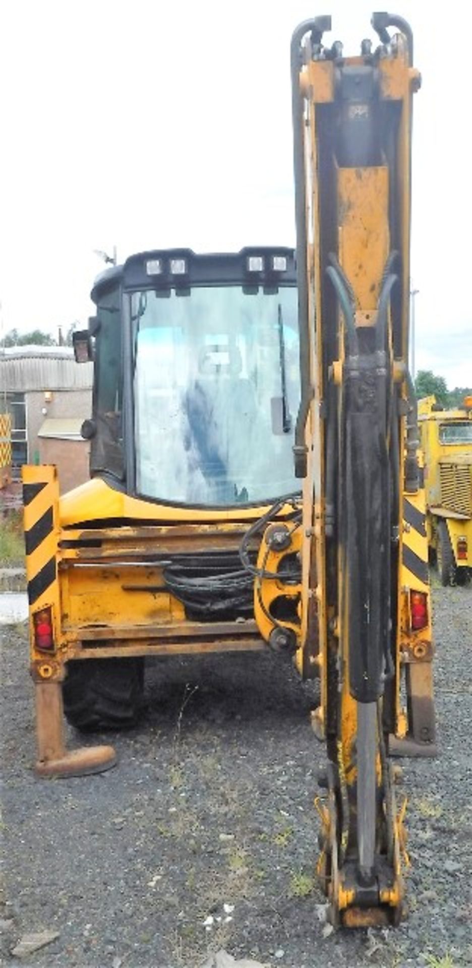 2009 JCB 3CX Contractor backhoe loader. Reg No SN09 ATO S/N JCB3CXPCP91348485. 1063hrs (not verifie - Image 5 of 22