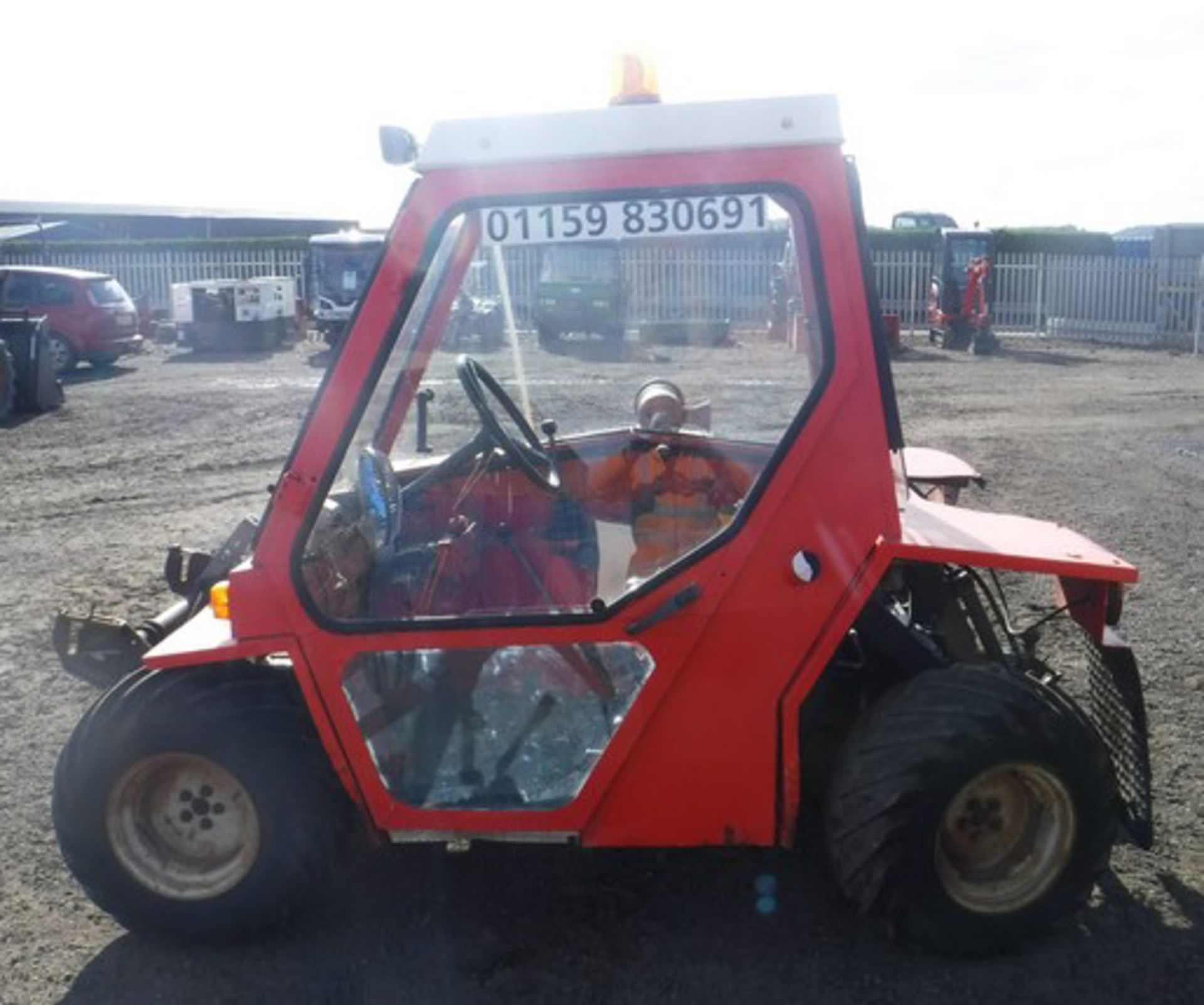 BUCHOR TM800 ride on unitility mower. S/N TM8501418. Kubora 3 cylinder engine, 3 point hitch. - Image 5 of 10