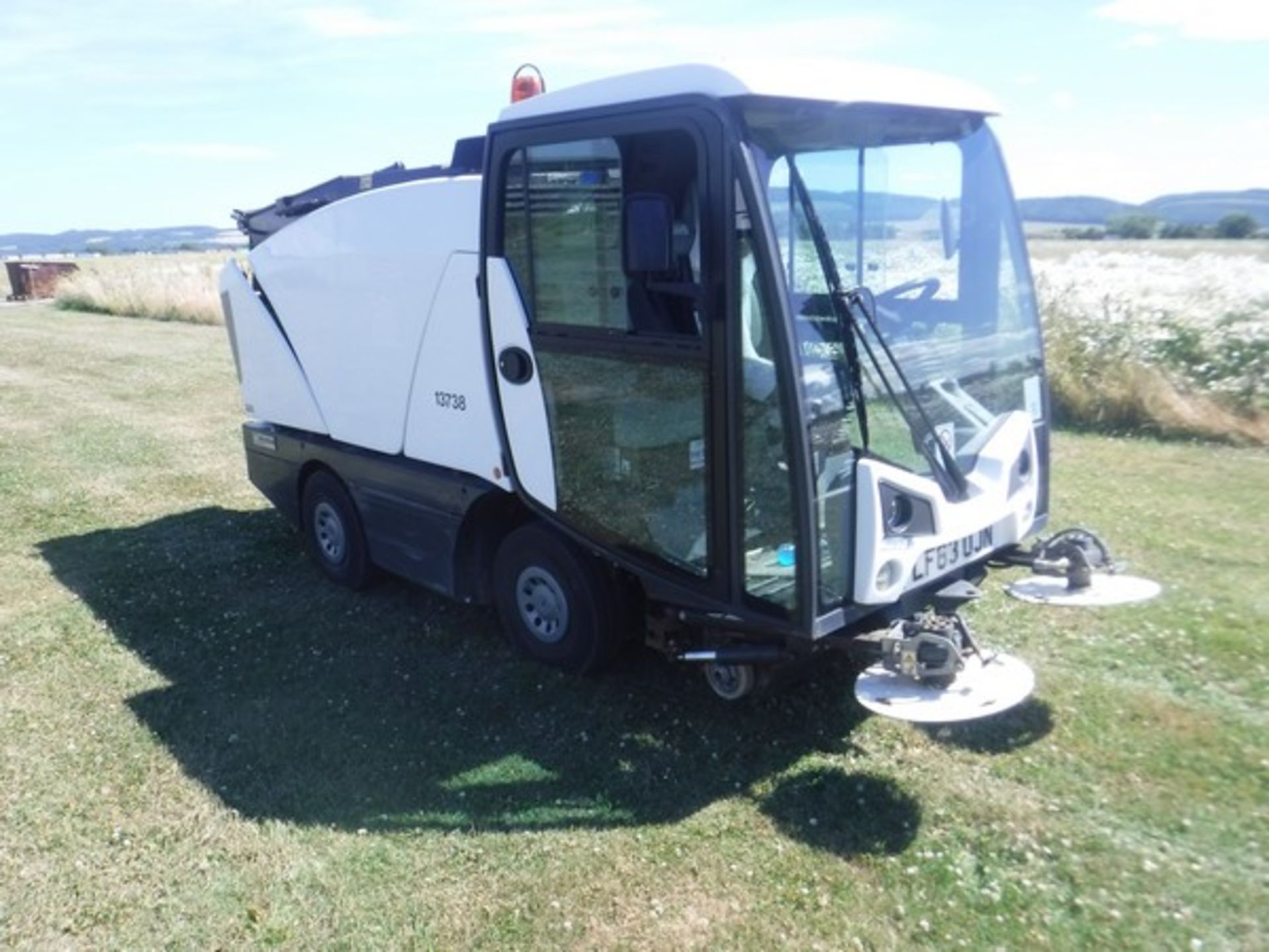 JOHNSTON SWEEPERS - 2970cc - Image 11 of 16