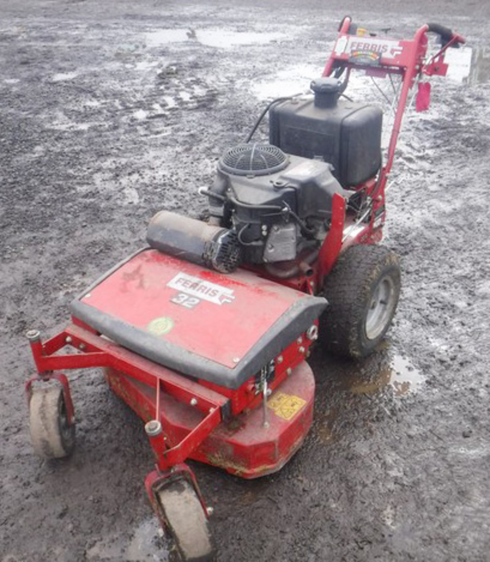 FERRIS 32" cut walk behind mower with Kawasaki FS541V engine. Model - 5900544. S/N 2017035722. Asset - Image 2 of 7