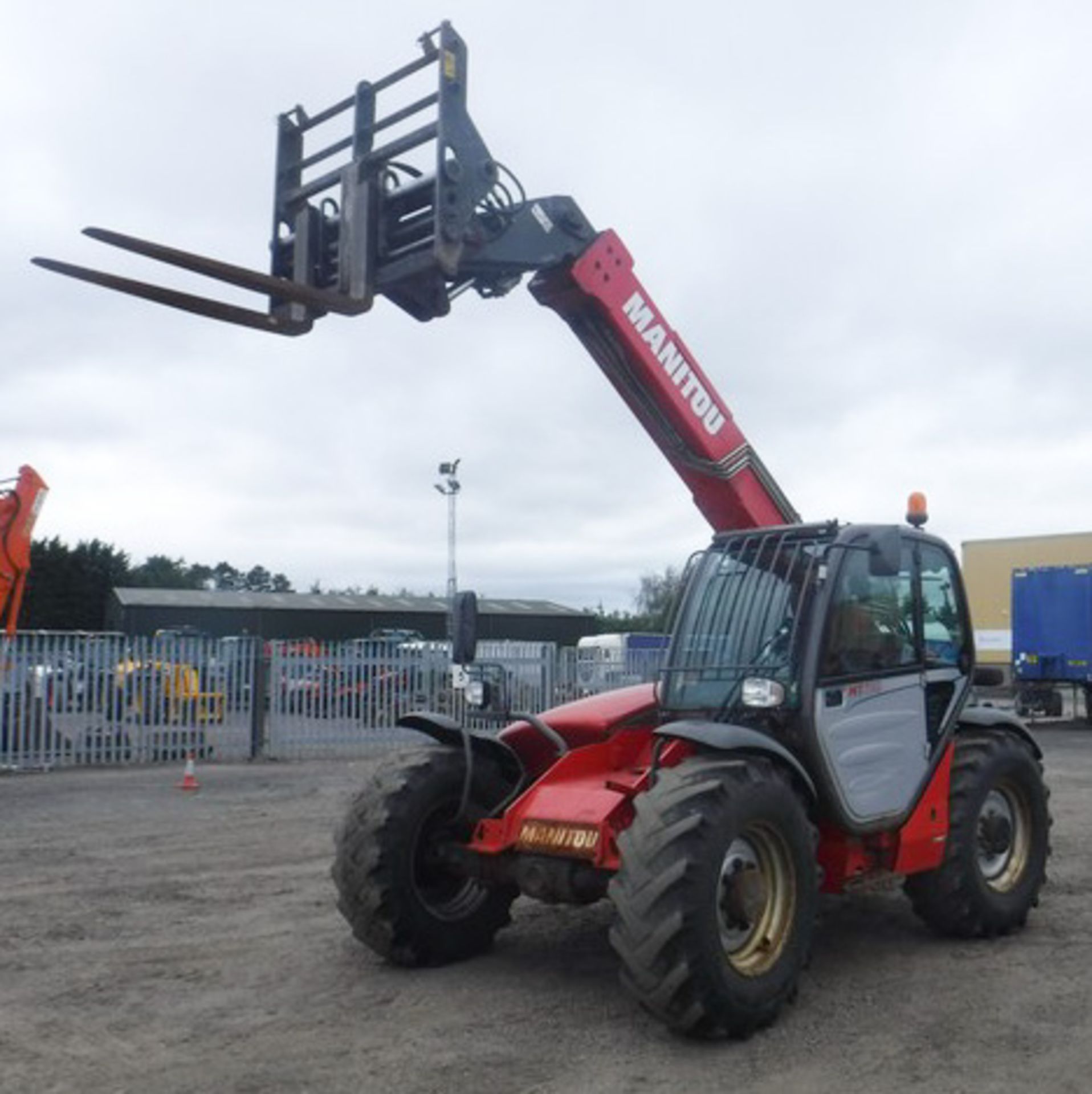 2011 MANITOU Model - MT732. Series E-E3. S/N 903104. 7mtrs. 2491hrs (not verified)