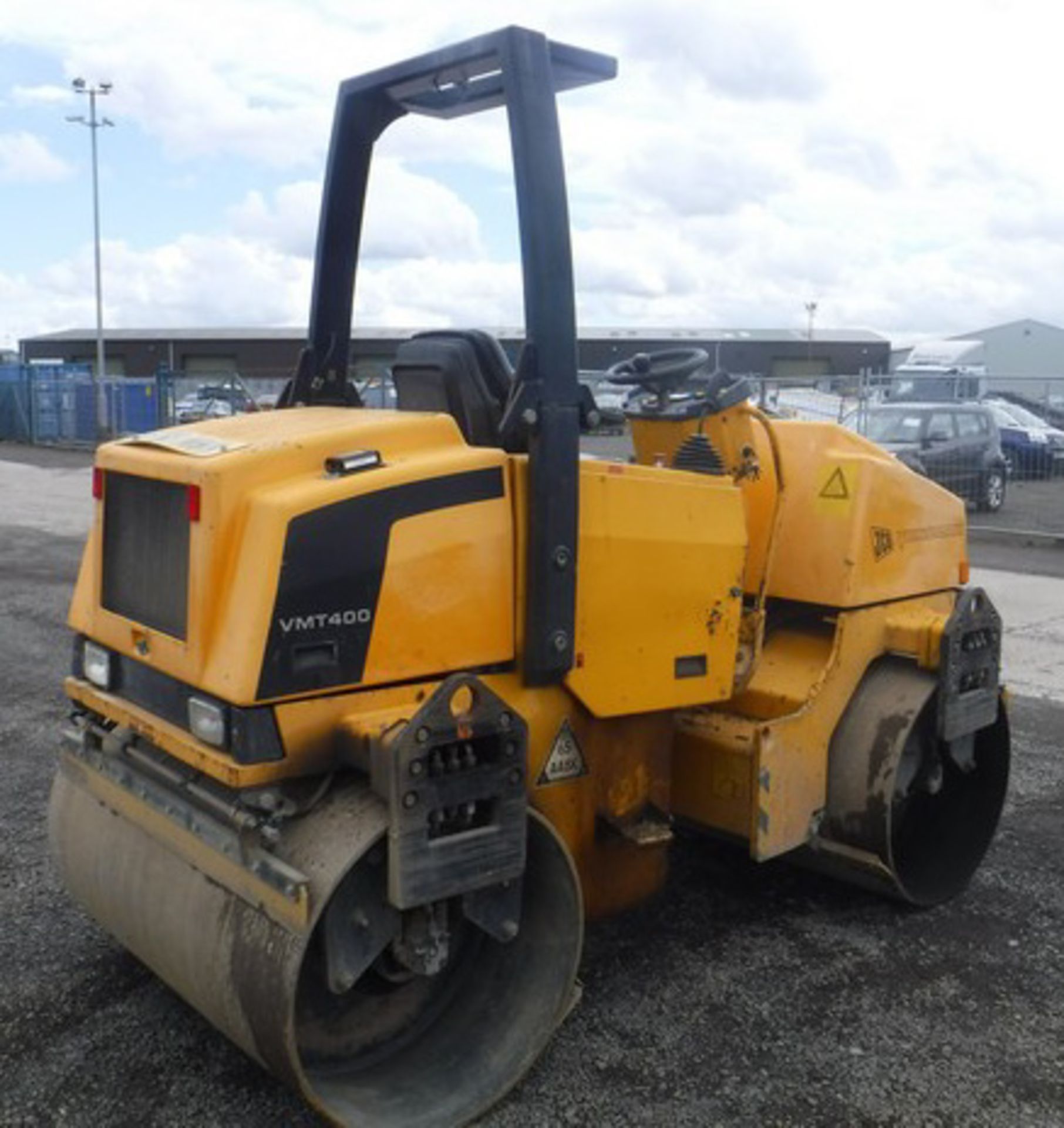 2009 JCB VMT 400 Vibromax roller. Reg - SF58MVK. S/N JCB2802306. 1530hrs (not verified) - Image 10 of 14