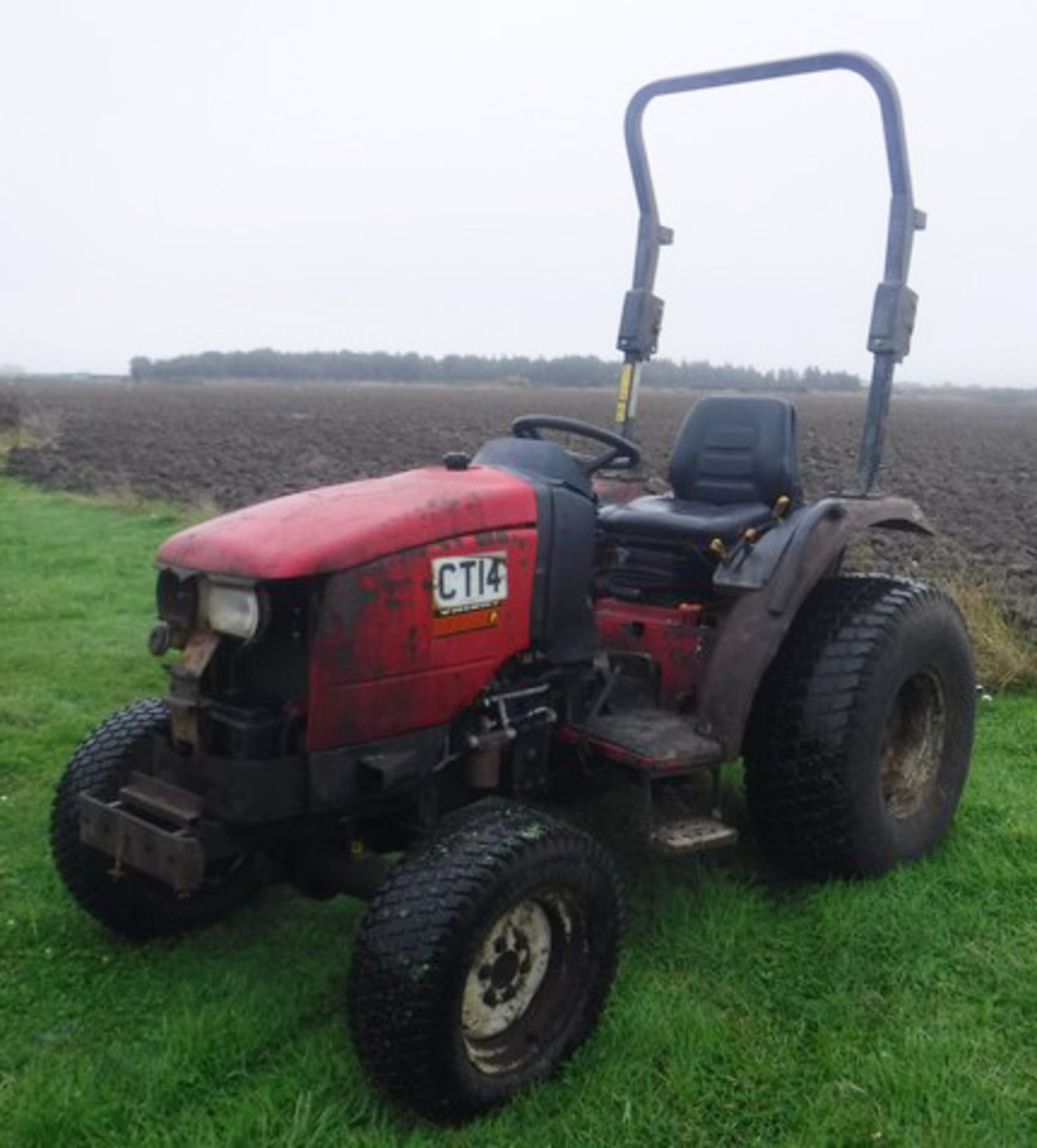 2010 SHIBAURA ST-333 compact tractor. S/N 21131, 2147hrs (not verified)