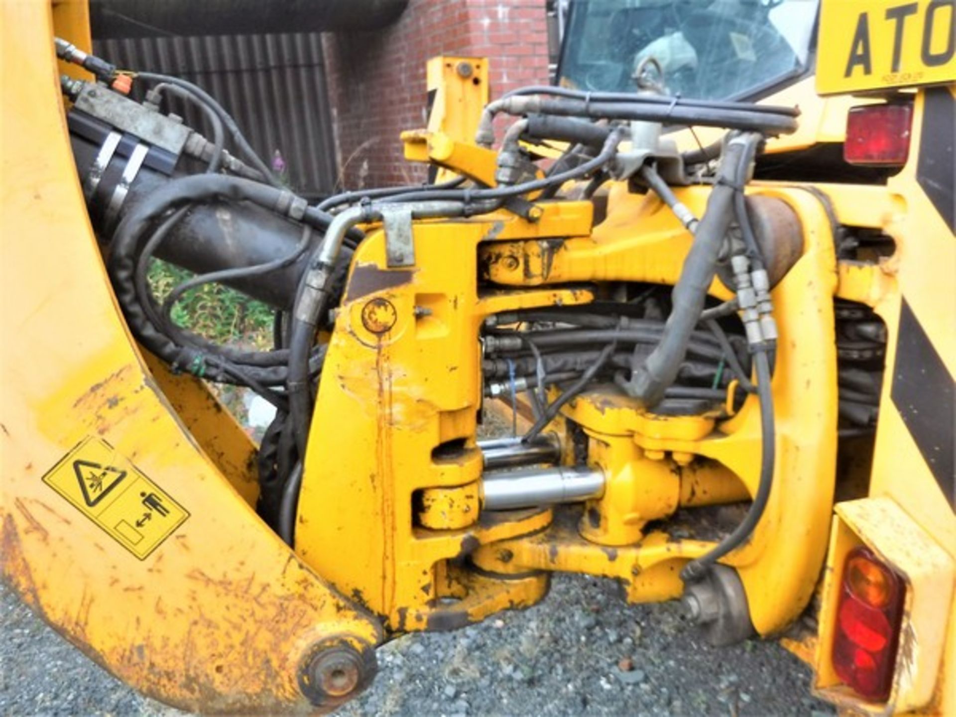 2009 JCB 3CX Contractor backhoe loader. Reg No SN09 ATO S/N JCB3CXPCP91348485. 1063hrs (not verifie - Bild 9 aus 22