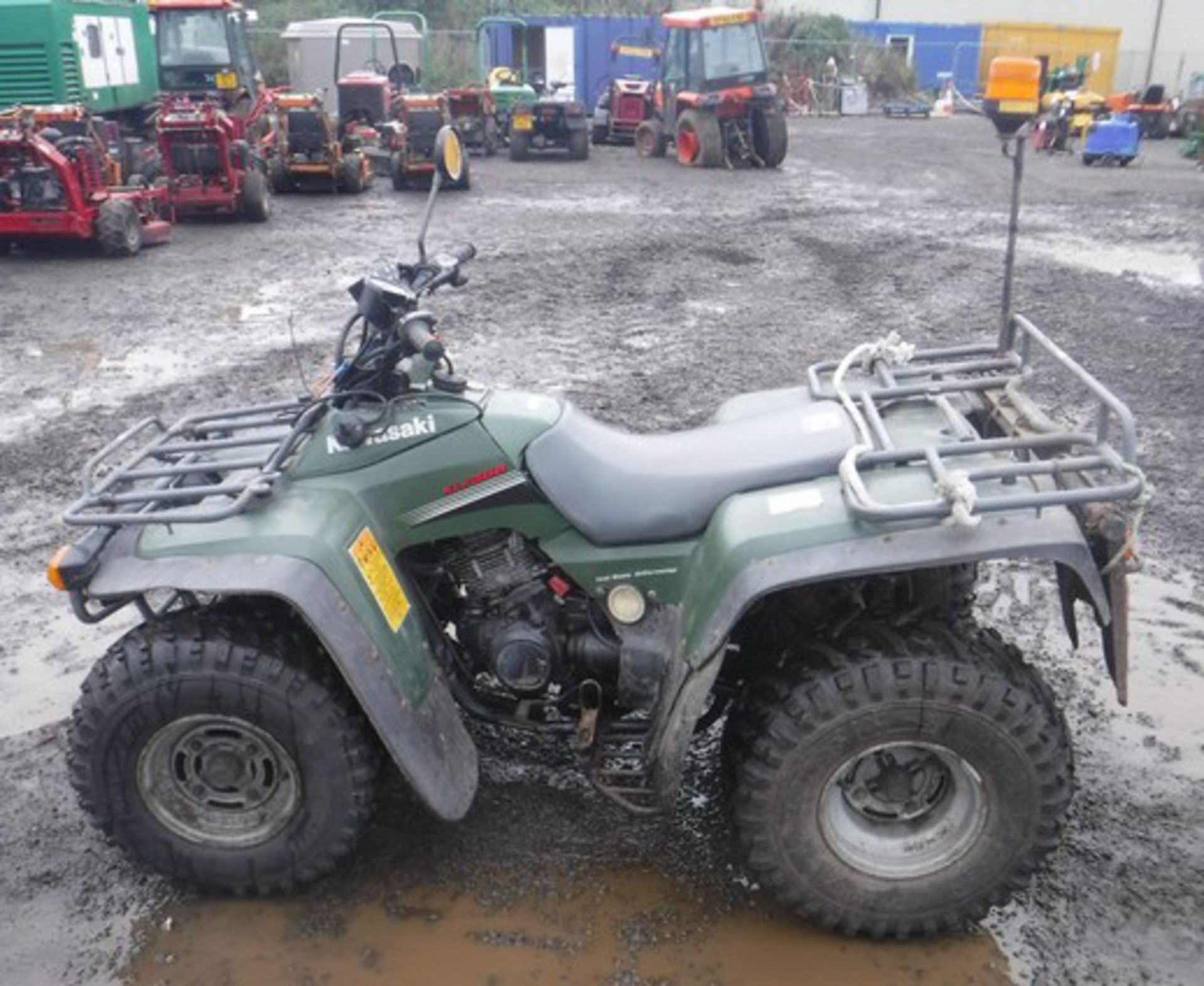 KAWASAKI KLF300 quad. Dual mode differential. Reg - SF06UGY. 8065hrs (not verified) Asset - GS060390 - Image 9 of 10