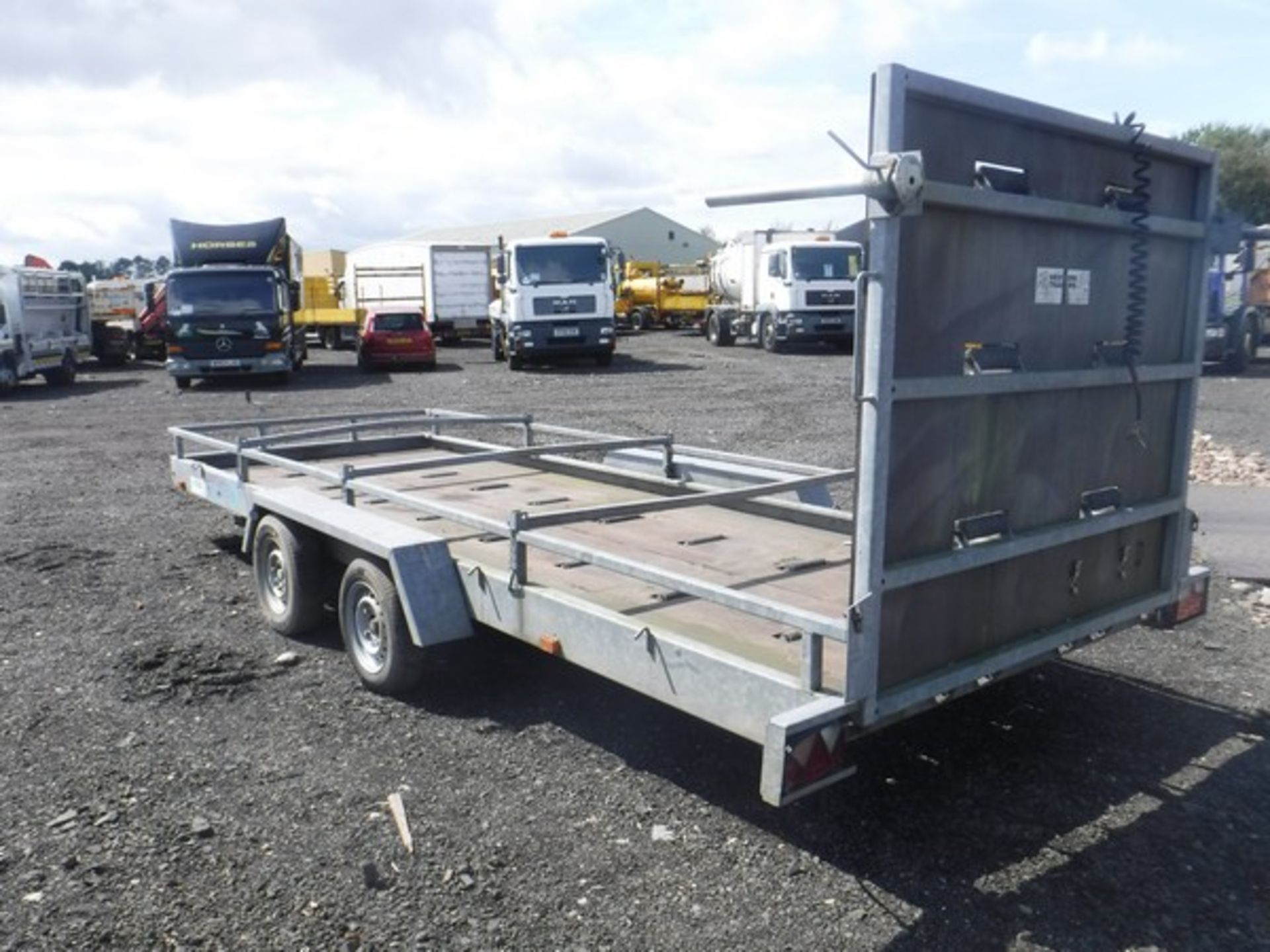 2003 WESTERN TRAILERS 18' x 6' twin axle trailer c/w 5' ramp. Max gross weight 2000kg VIN G50014/11. - Image 10 of 12