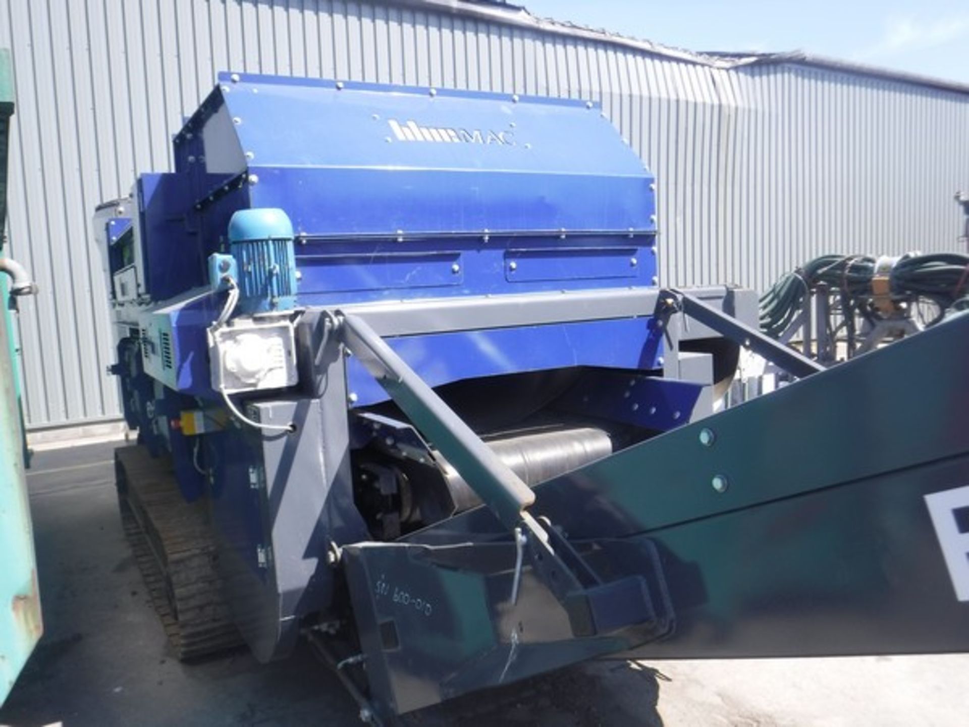 2014 BLUE MAC MANUFACTURING LTD Eddy Current Separator (ECS) s/n 6000-010 only used for woodchip wor - Image 4 of 27