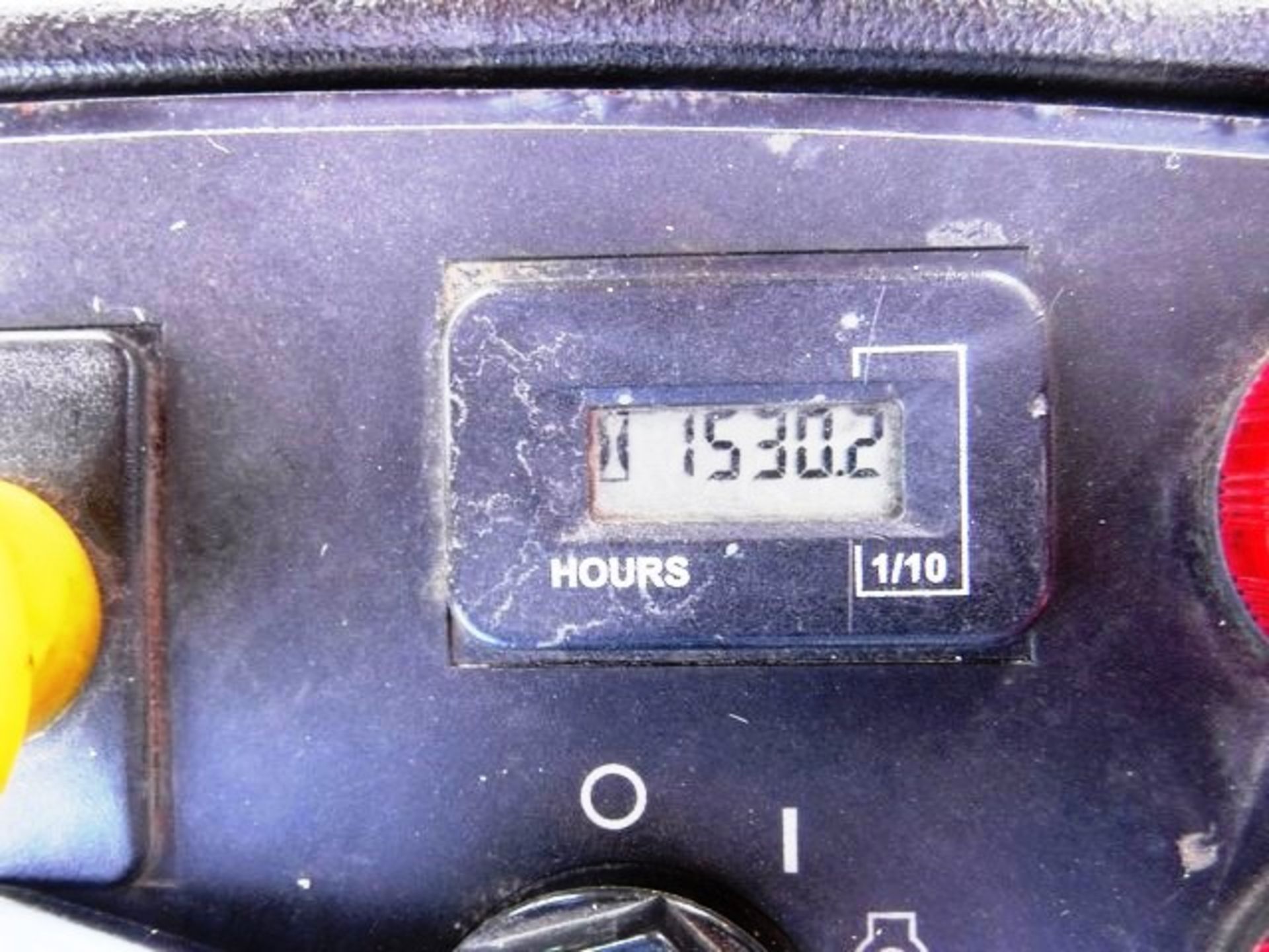 FERRIS ride on mower 1530hrs (not verified). Asset No GS1104301 - Image 2 of 11