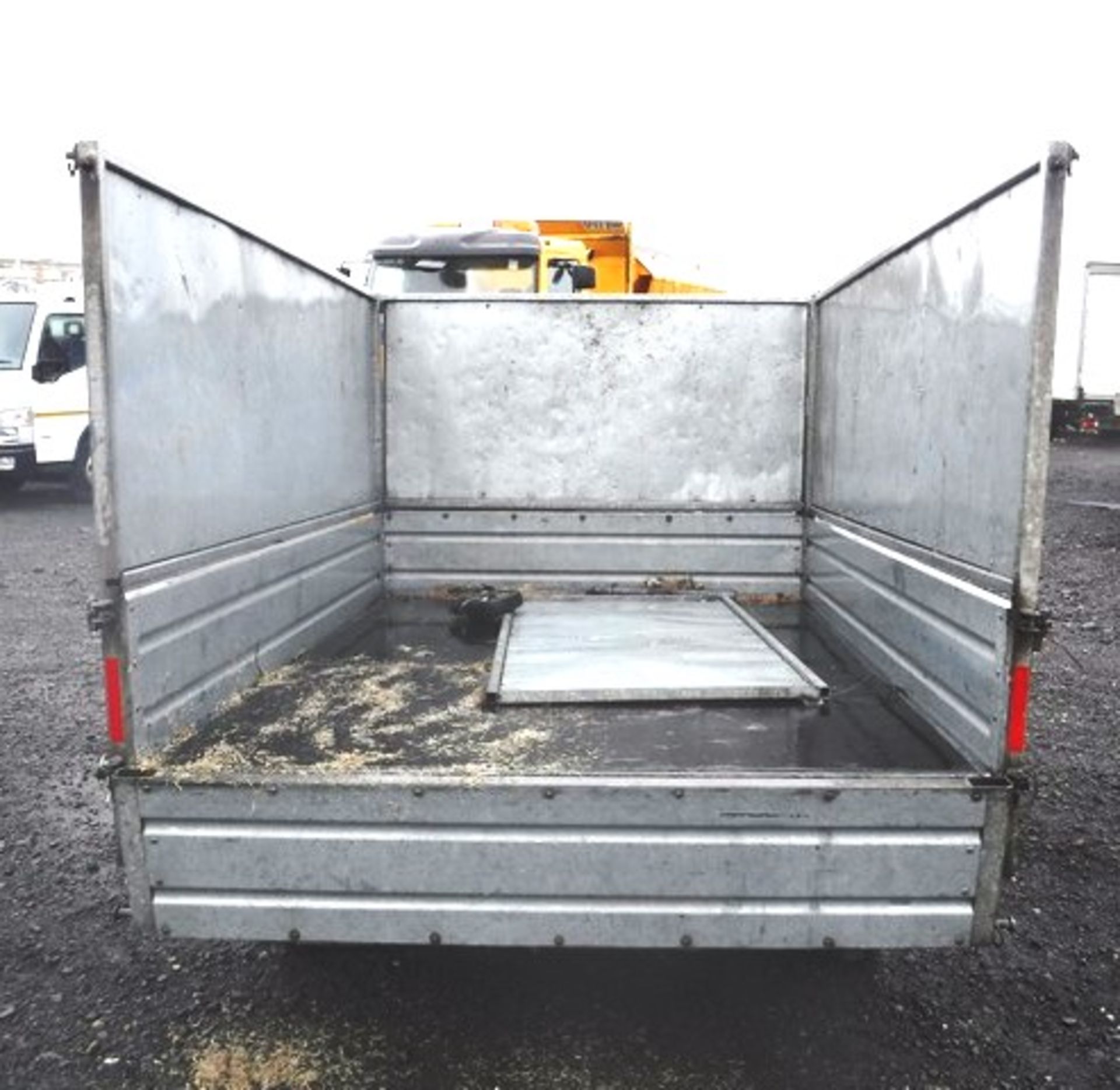 INDESPENSION twin axle tipping trailer with control. 8ft x 5.5ft. Asset - 758-7034 - Image 10 of 13