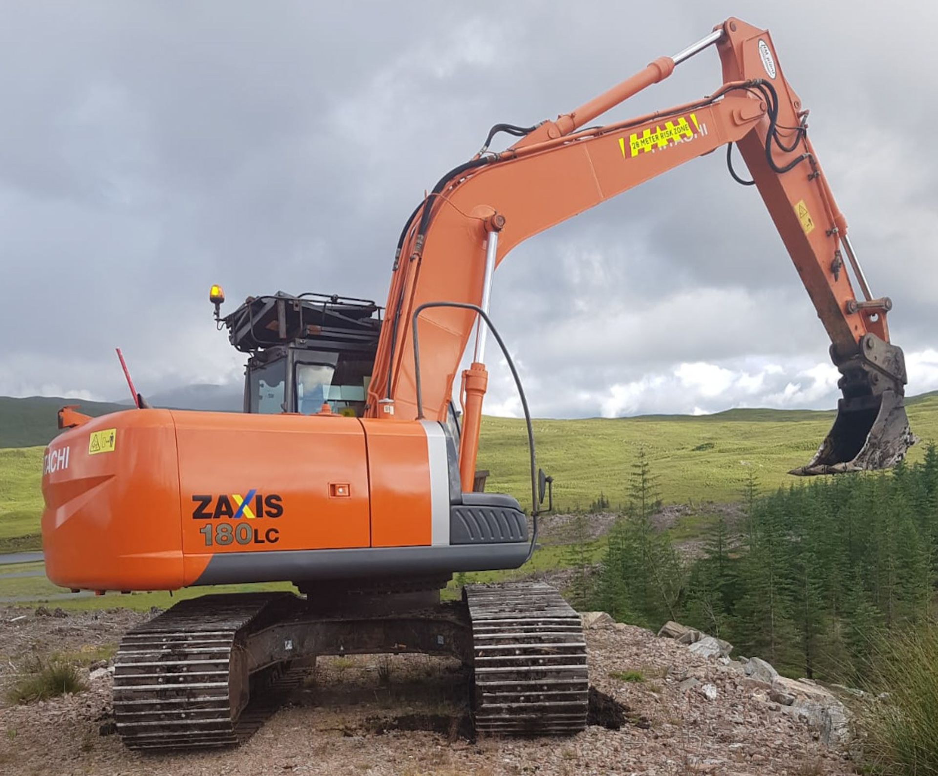 2008 HITACHI ZX180LC-3 tracked excavator. VIN - HCMBCF00E00020105. 8140hrs (not verified). No bucket - Image 2 of 10